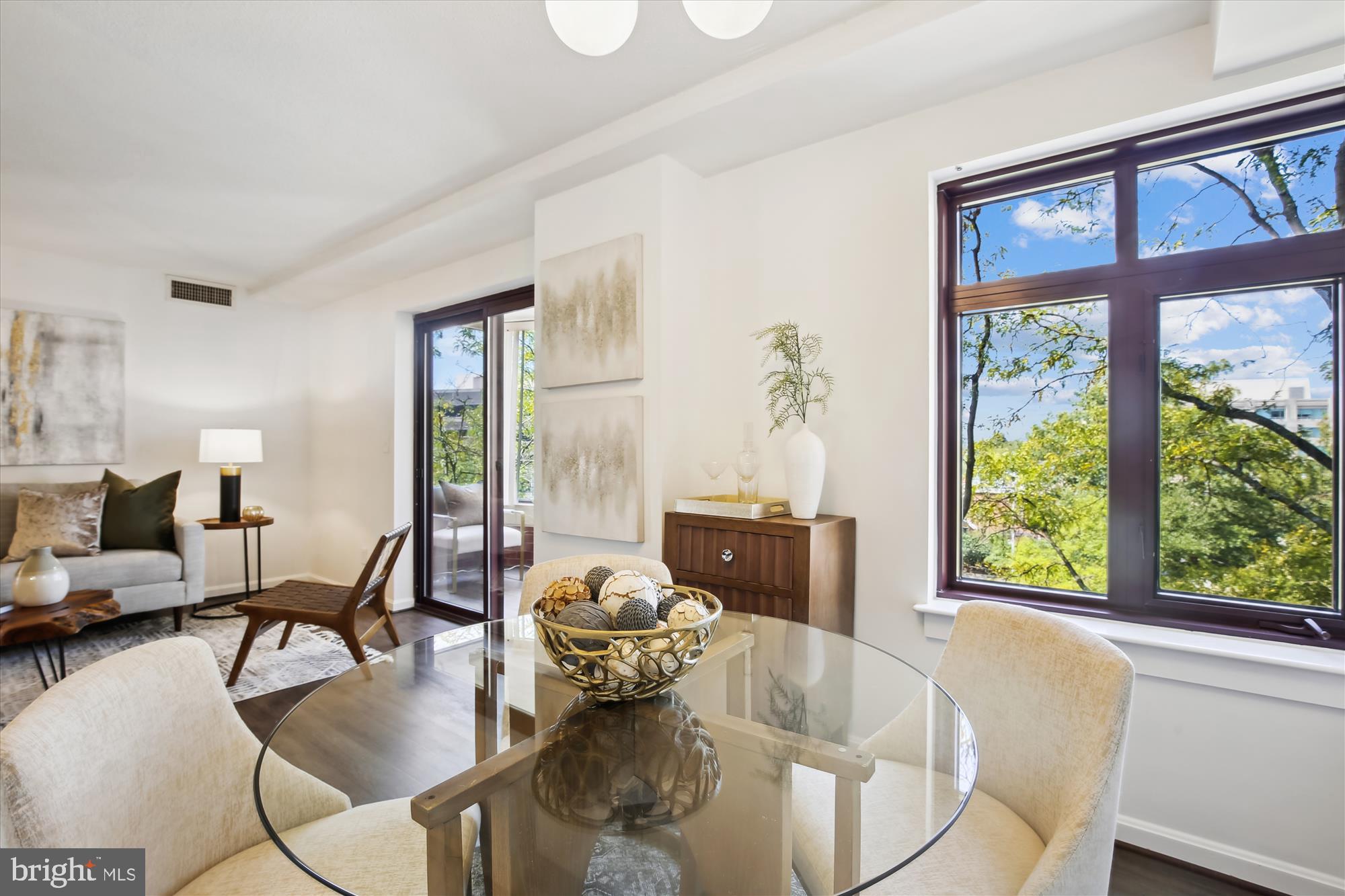 2400 CLARENDON BOULEVARD 414