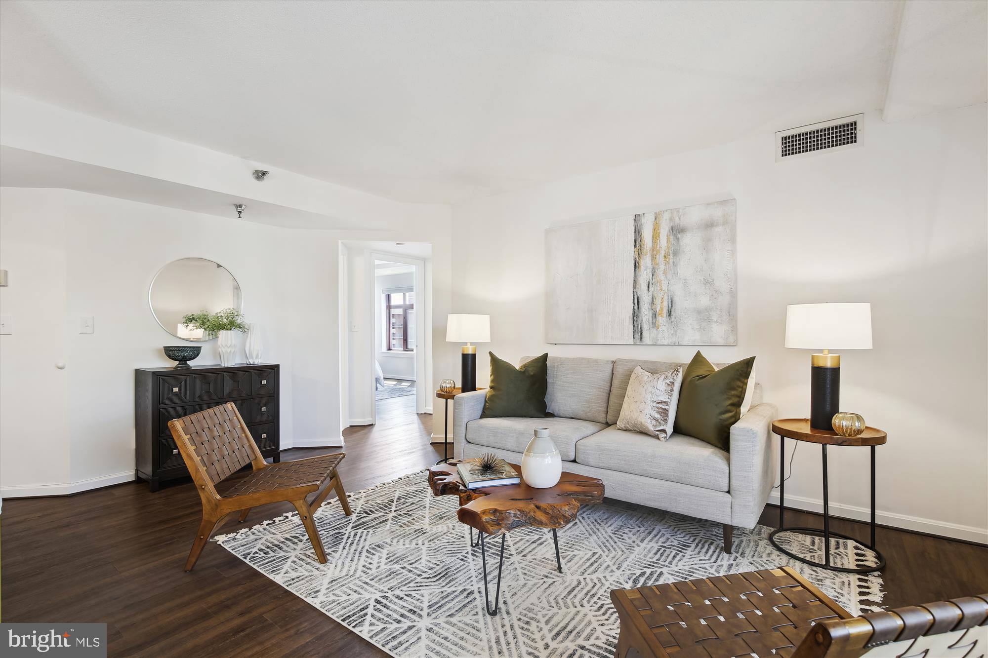 2400 CLARENDON BOULEVARD 414