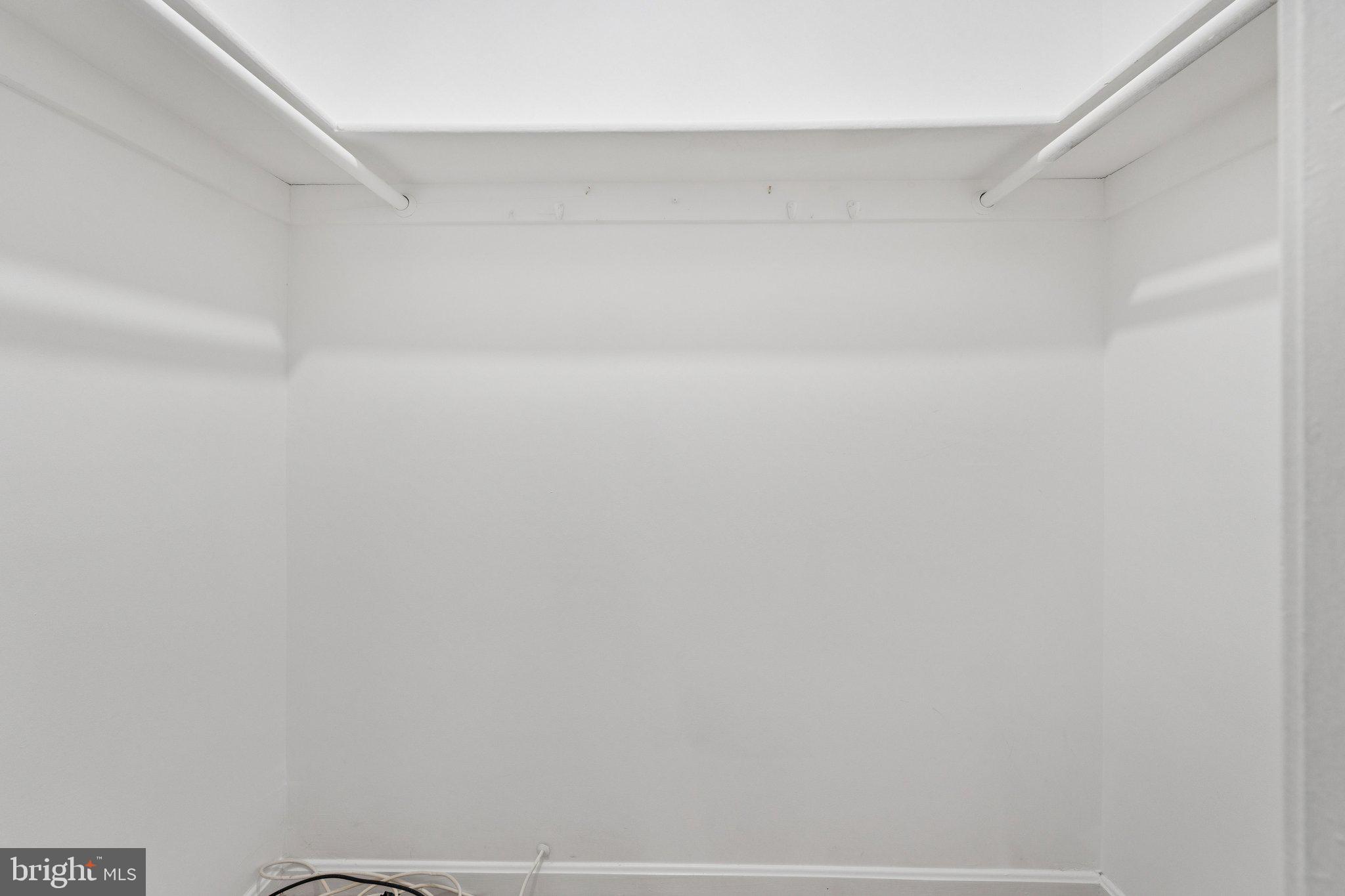 1909 N RHODES STREET 30