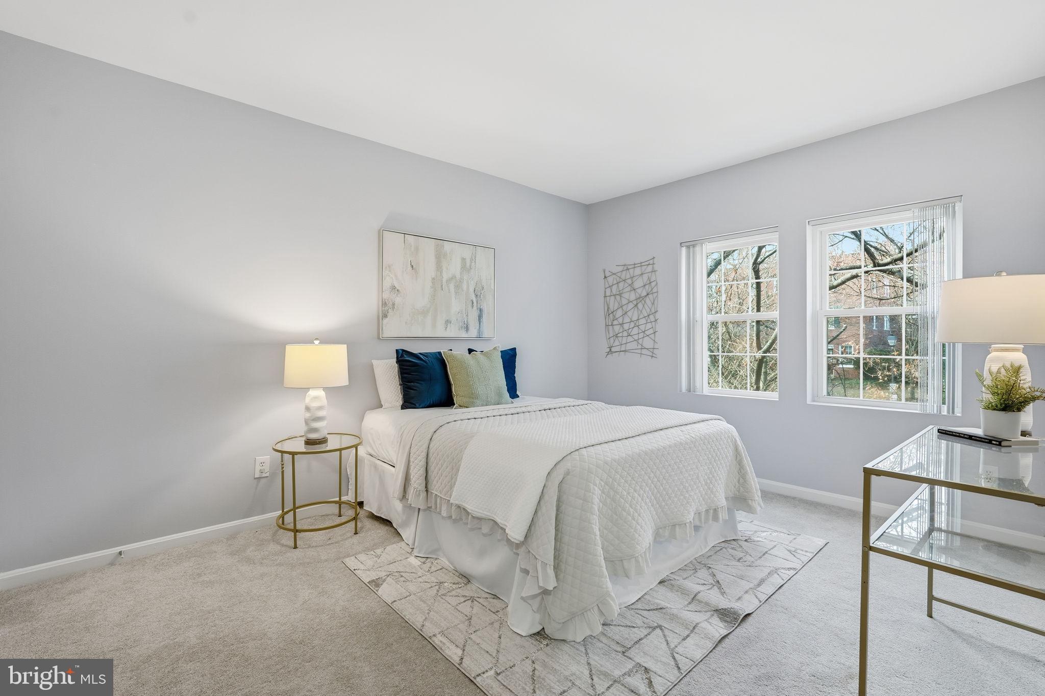 1909 N RHODES STREET 30