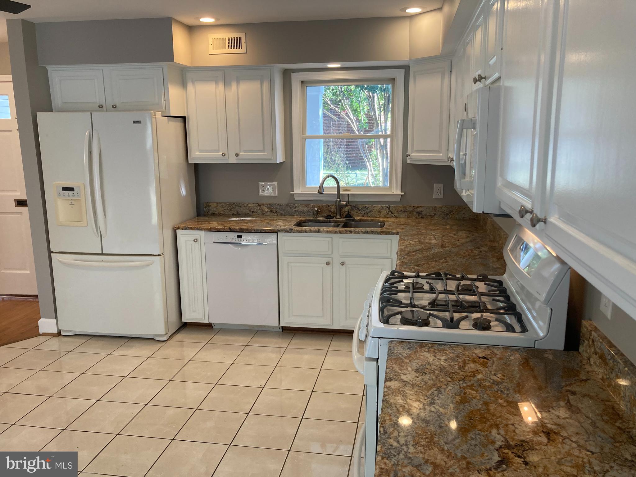 505 MT VERNON AVENUE