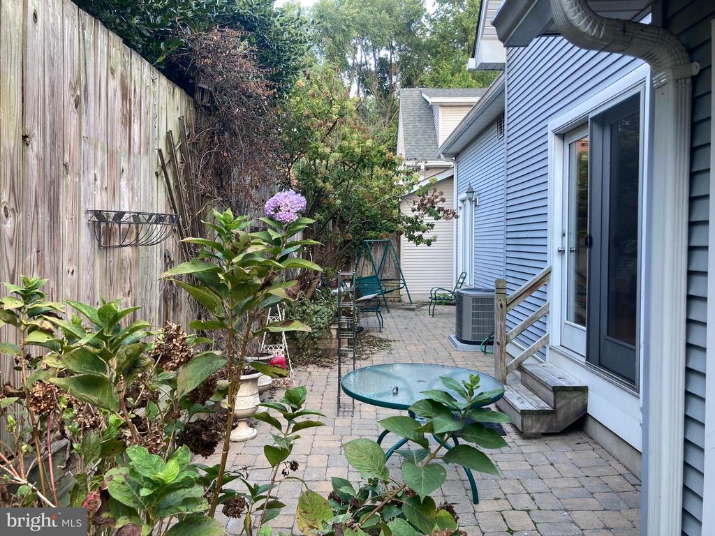 505 MT VERNON AVENUE