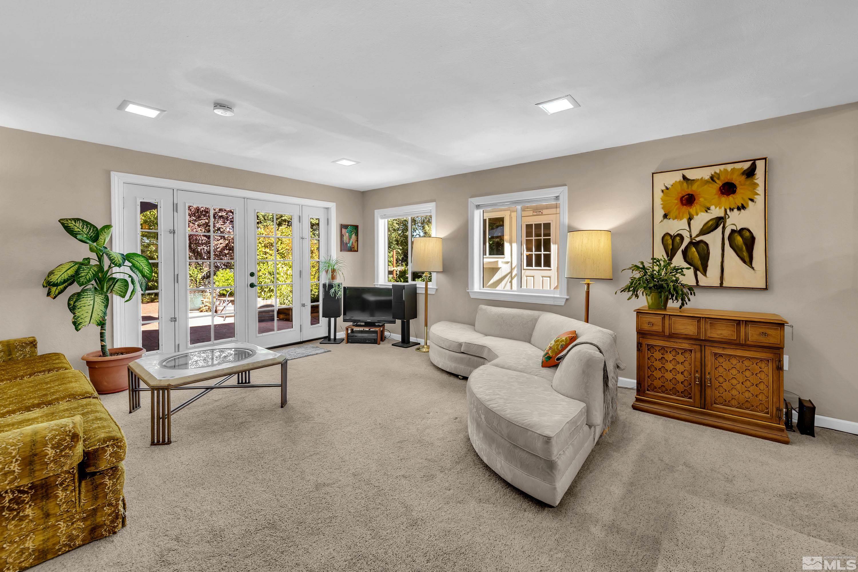 1340 Wesley Dr