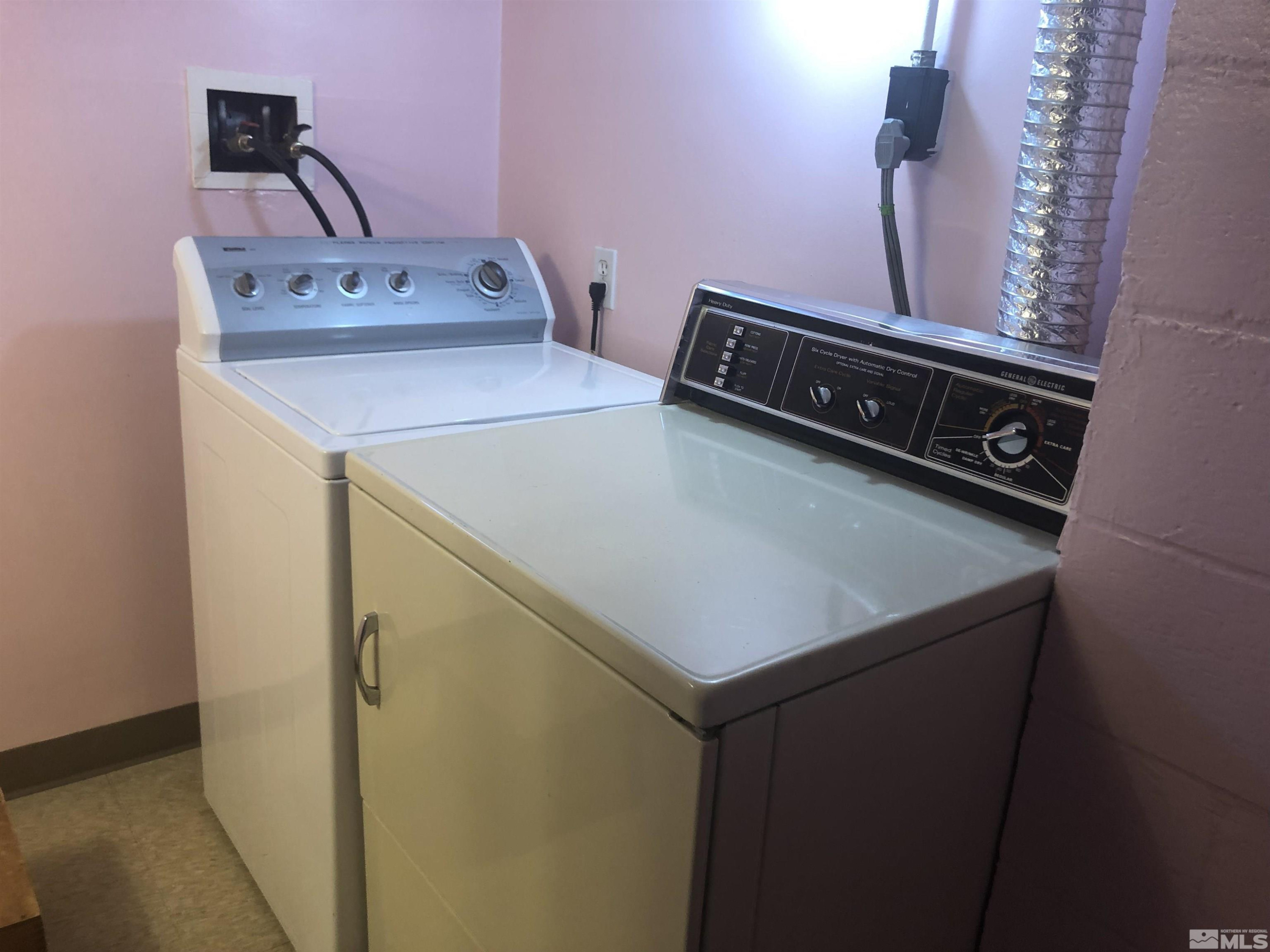 865 Edelweiss St Unit: 865,867