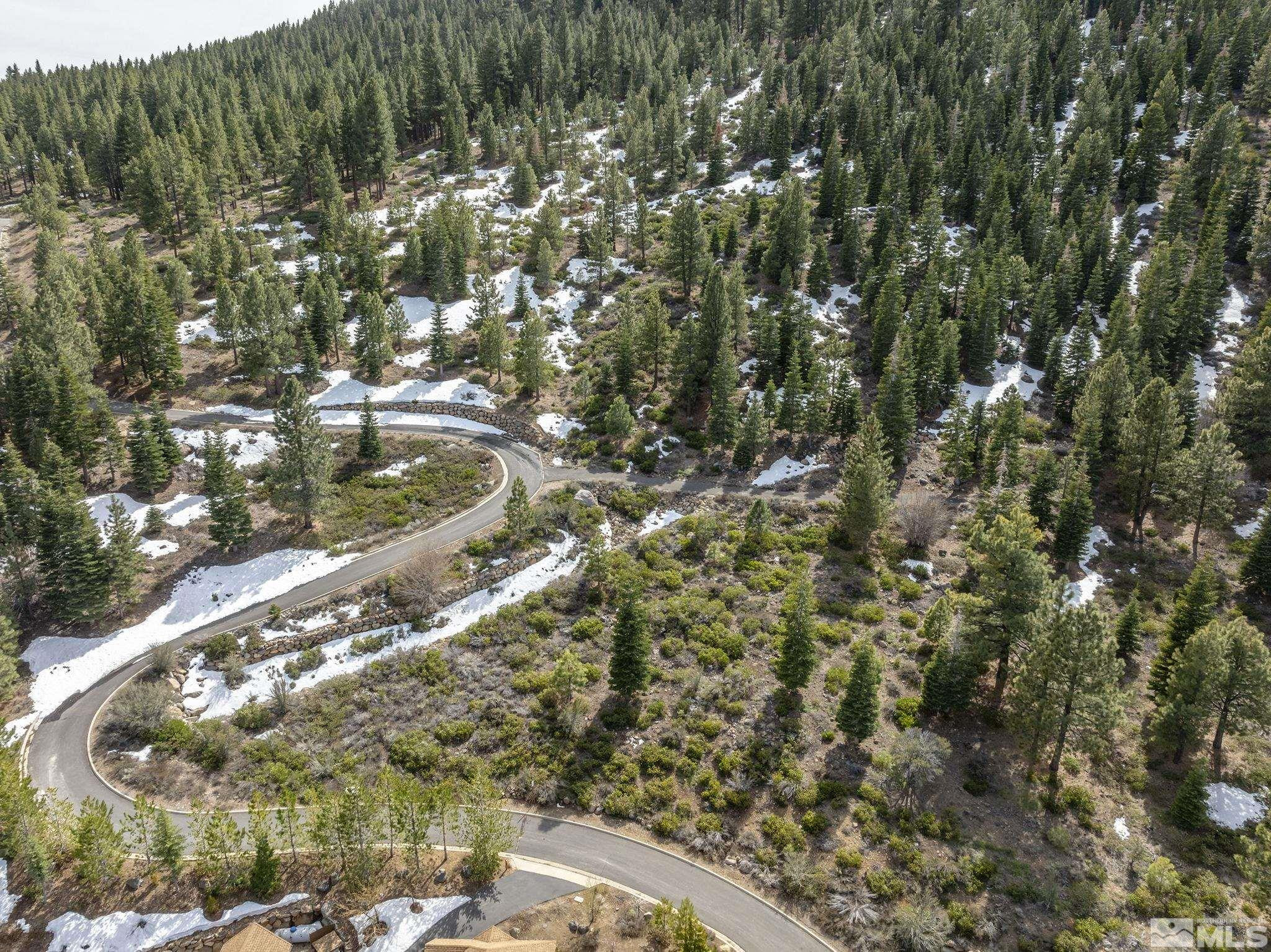 240 E Jeffrey Pine Road