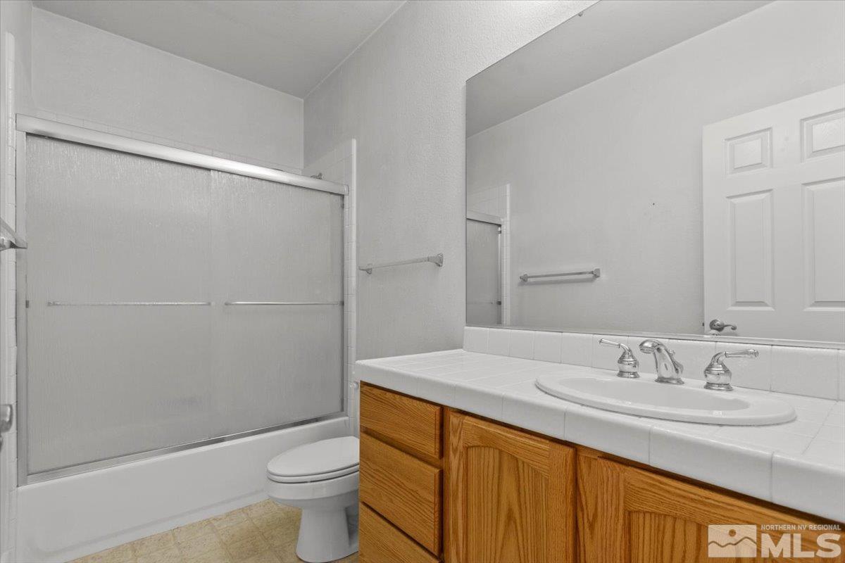 1484 Longfellow