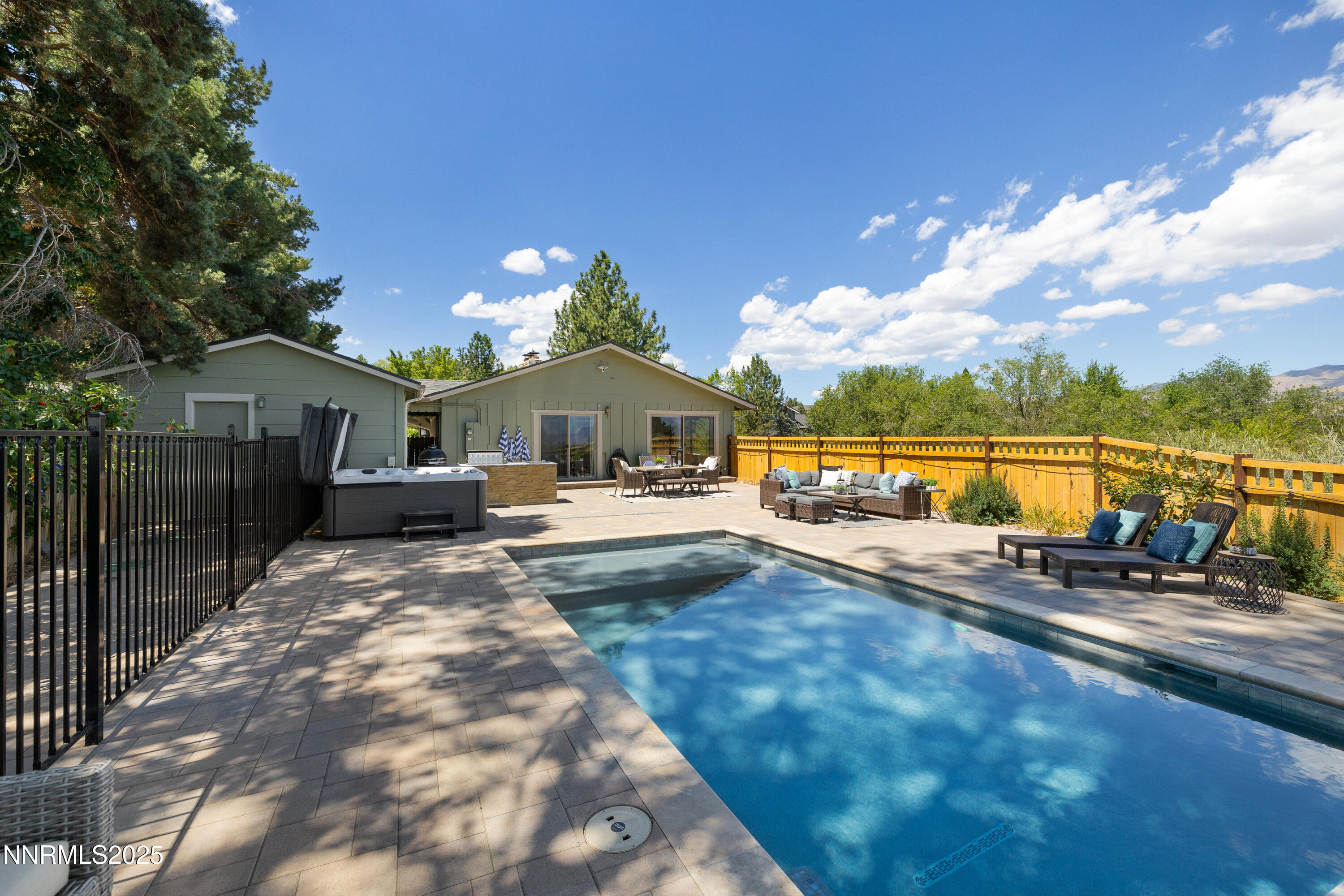 3237 Susileen Drive