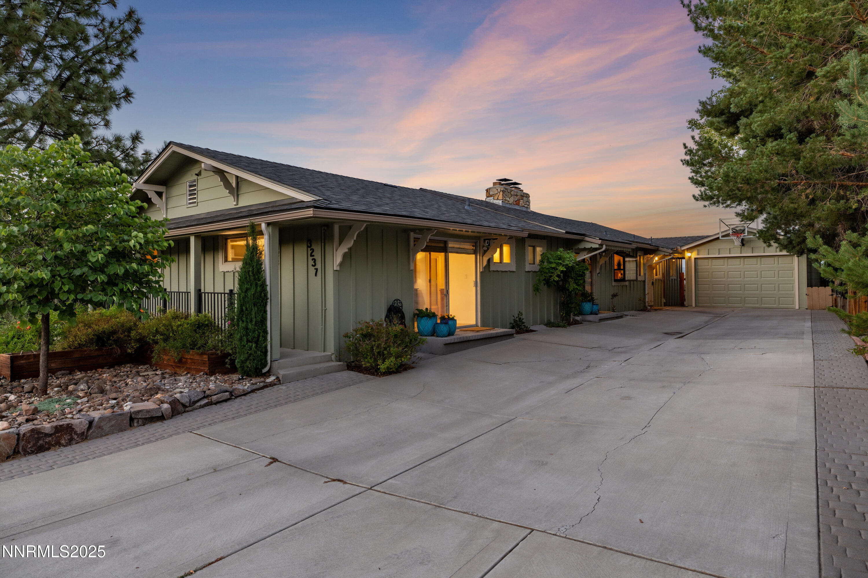 3237 Susileen Drive