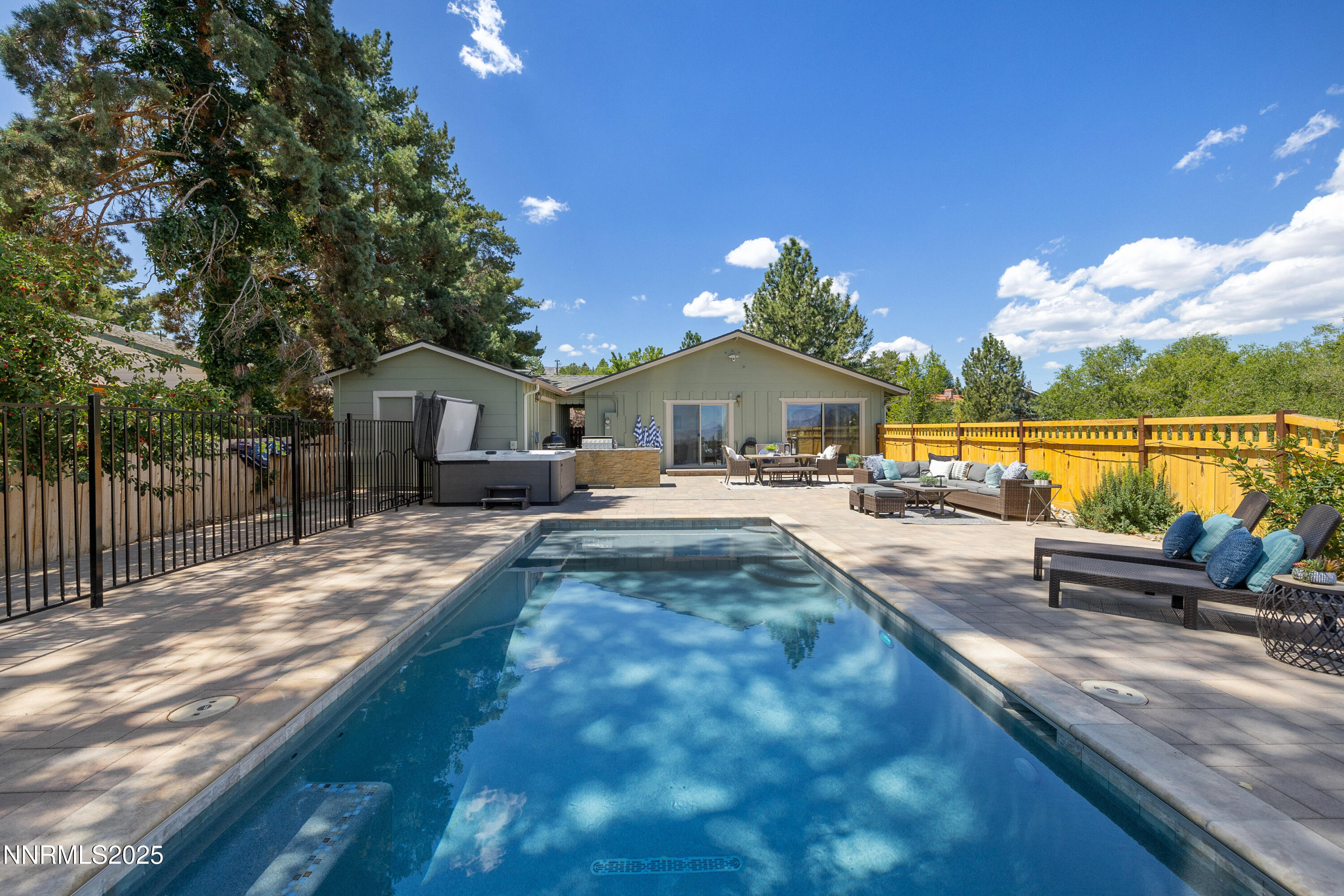 3237 Susileen Drive