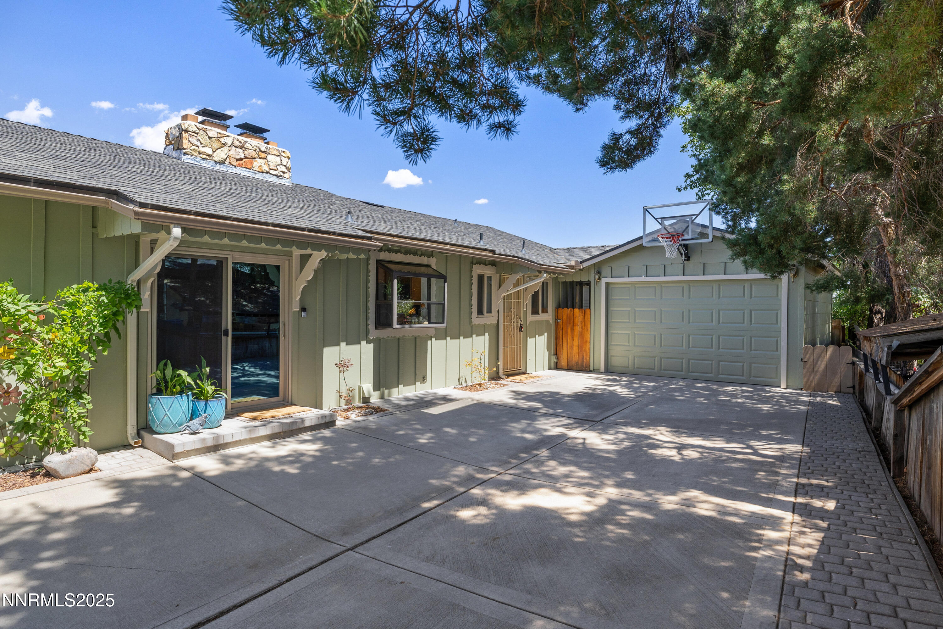 3237 Susileen Drive
