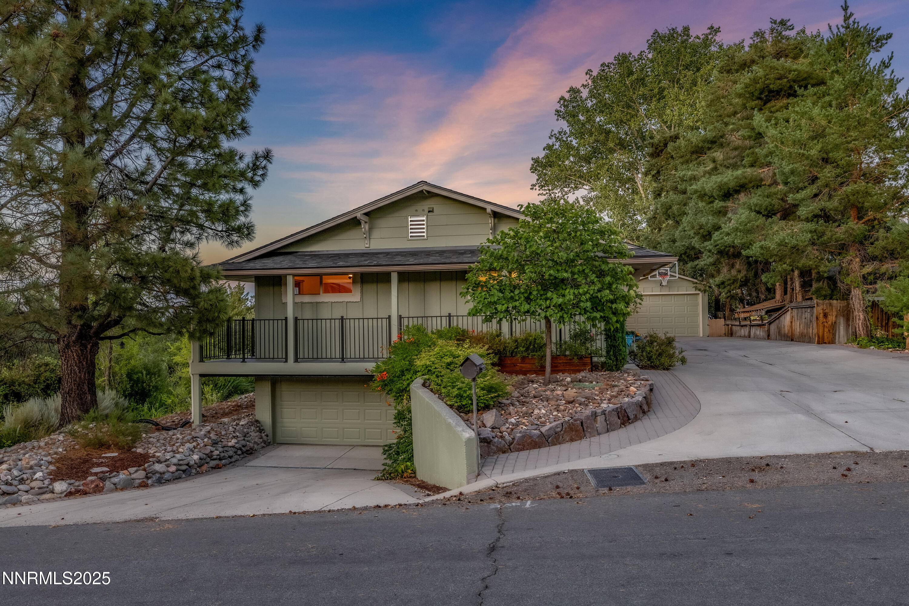 3237 Susileen Drive