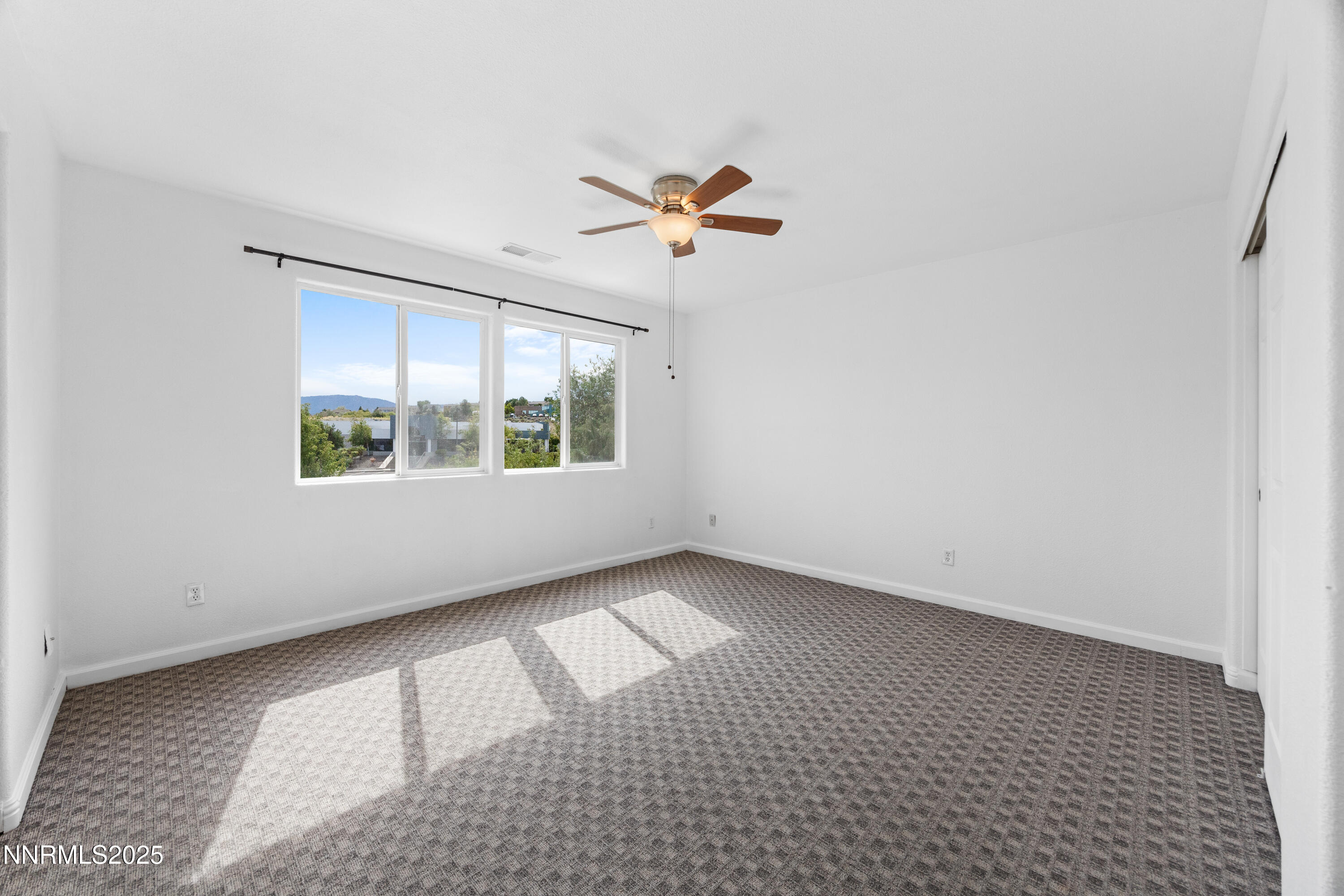 2273 Sapphire Ridge Way, Reno