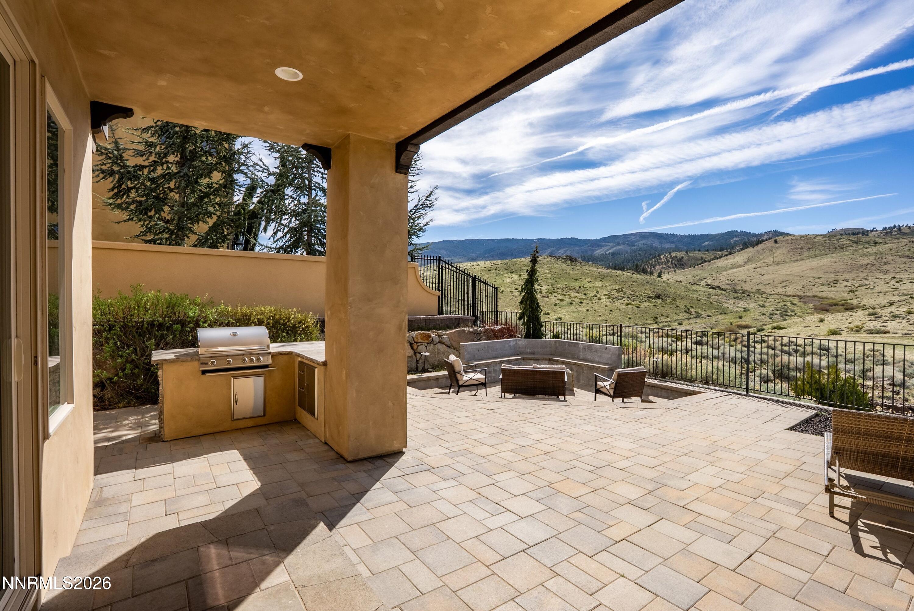 3172 Vista Favoloso Drive