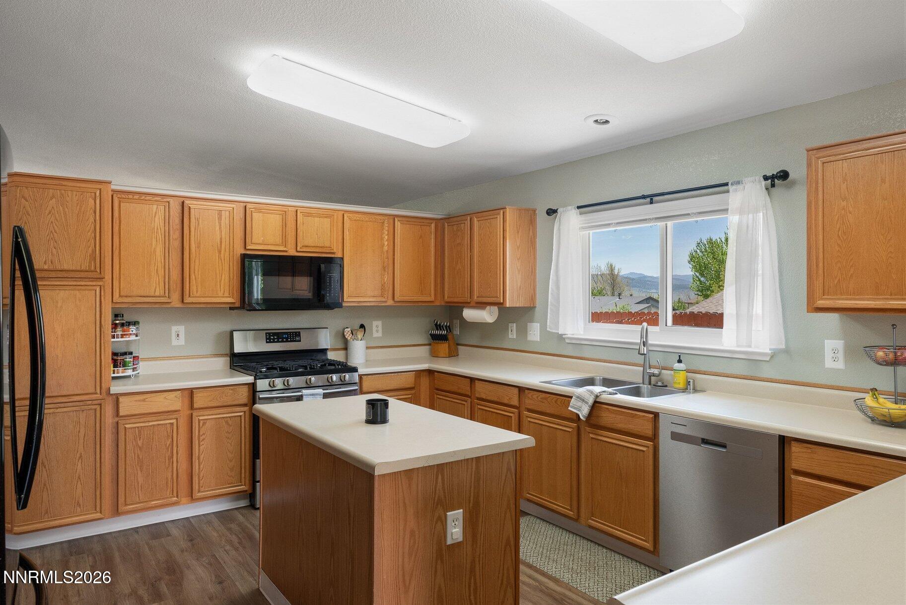 17235 Aquamarine Drive
