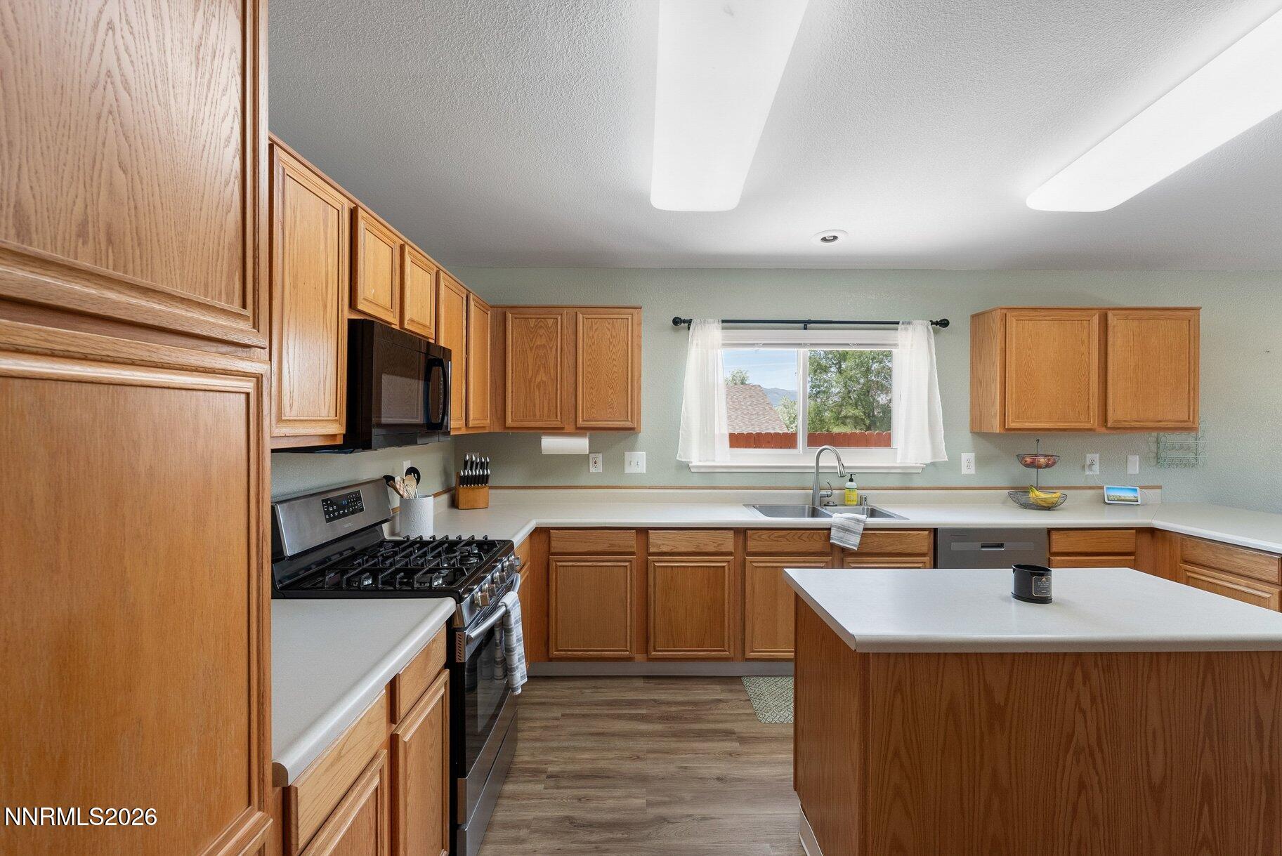 17235 Aquamarine Drive
