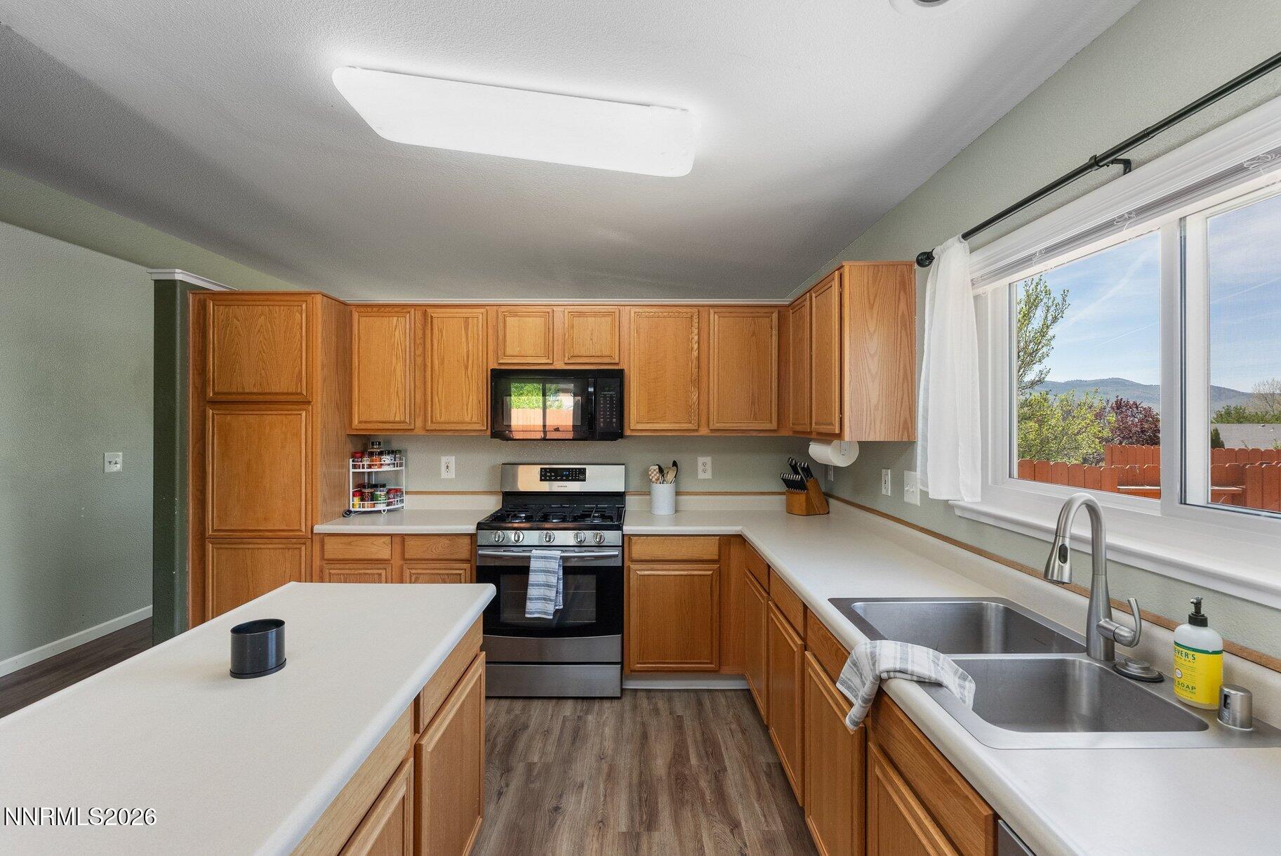 17235 Aquamarine Drive