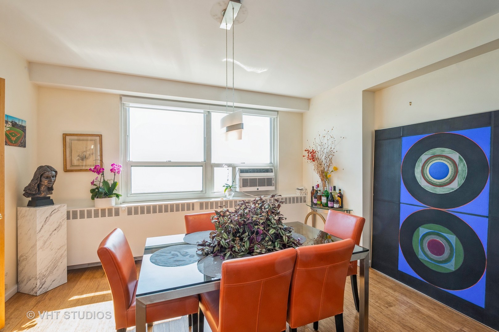 3180 N LAKE SHORE Drive Unit: 19D