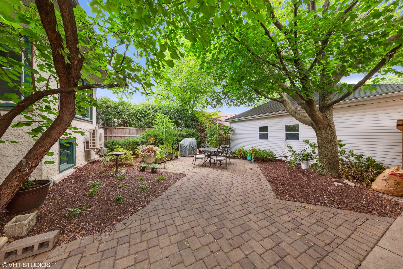 140 N Ridgeland Avenue Unit: 2S