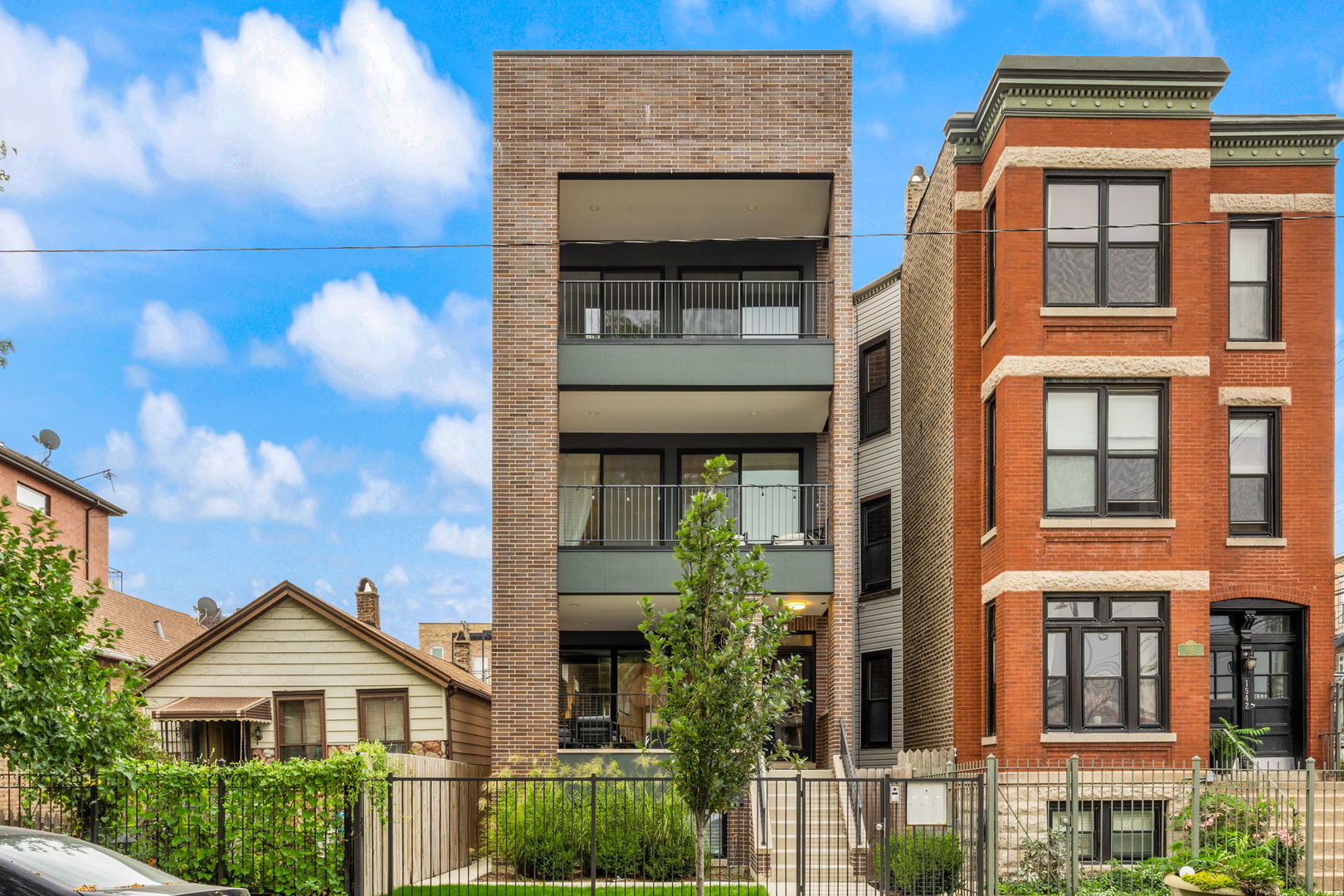 1540 N Campbell Avenue Unit: 3