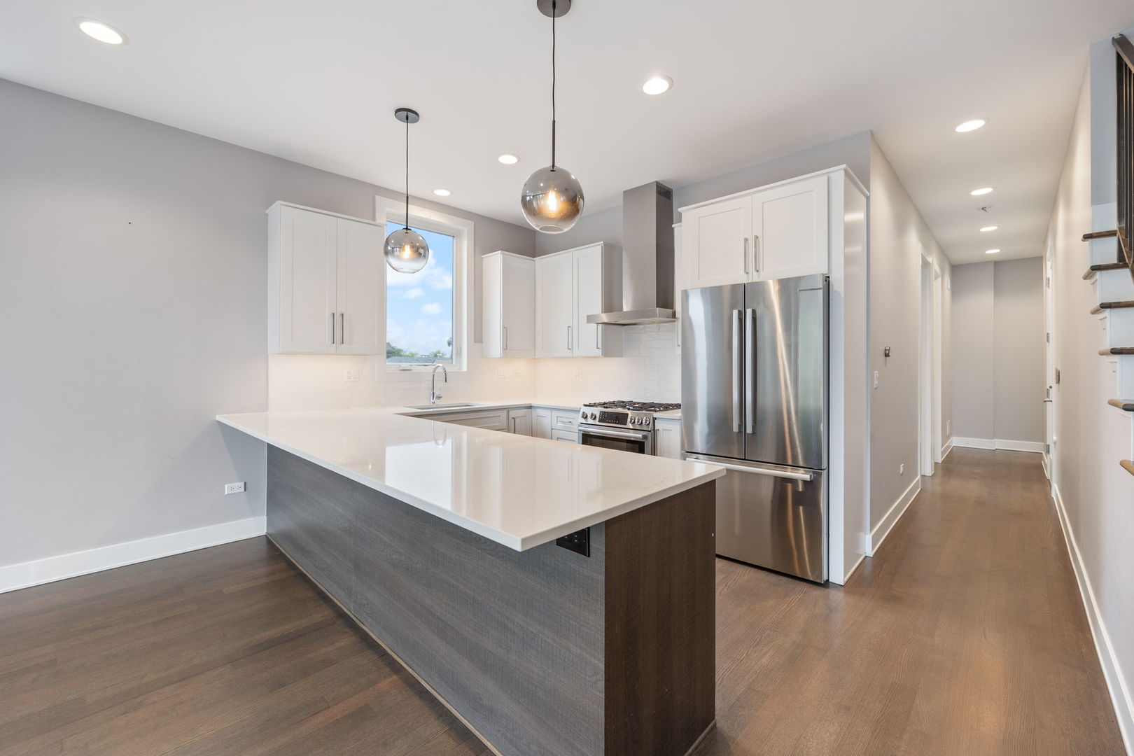 1540 N Campbell Avenue Unit: 3