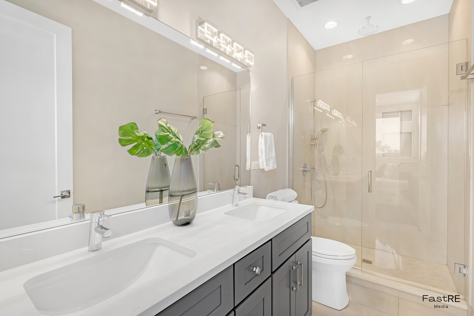 1540 N Campbell Avenue Unit: 3