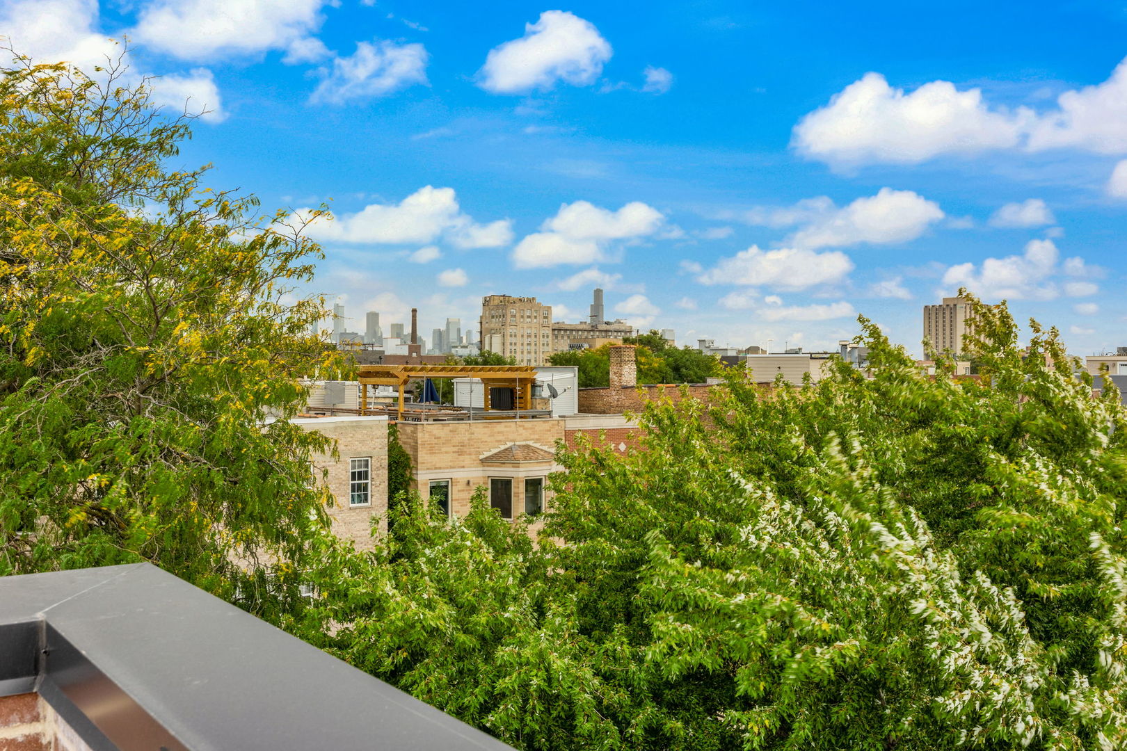 1540 N Campbell Avenue Unit: 3