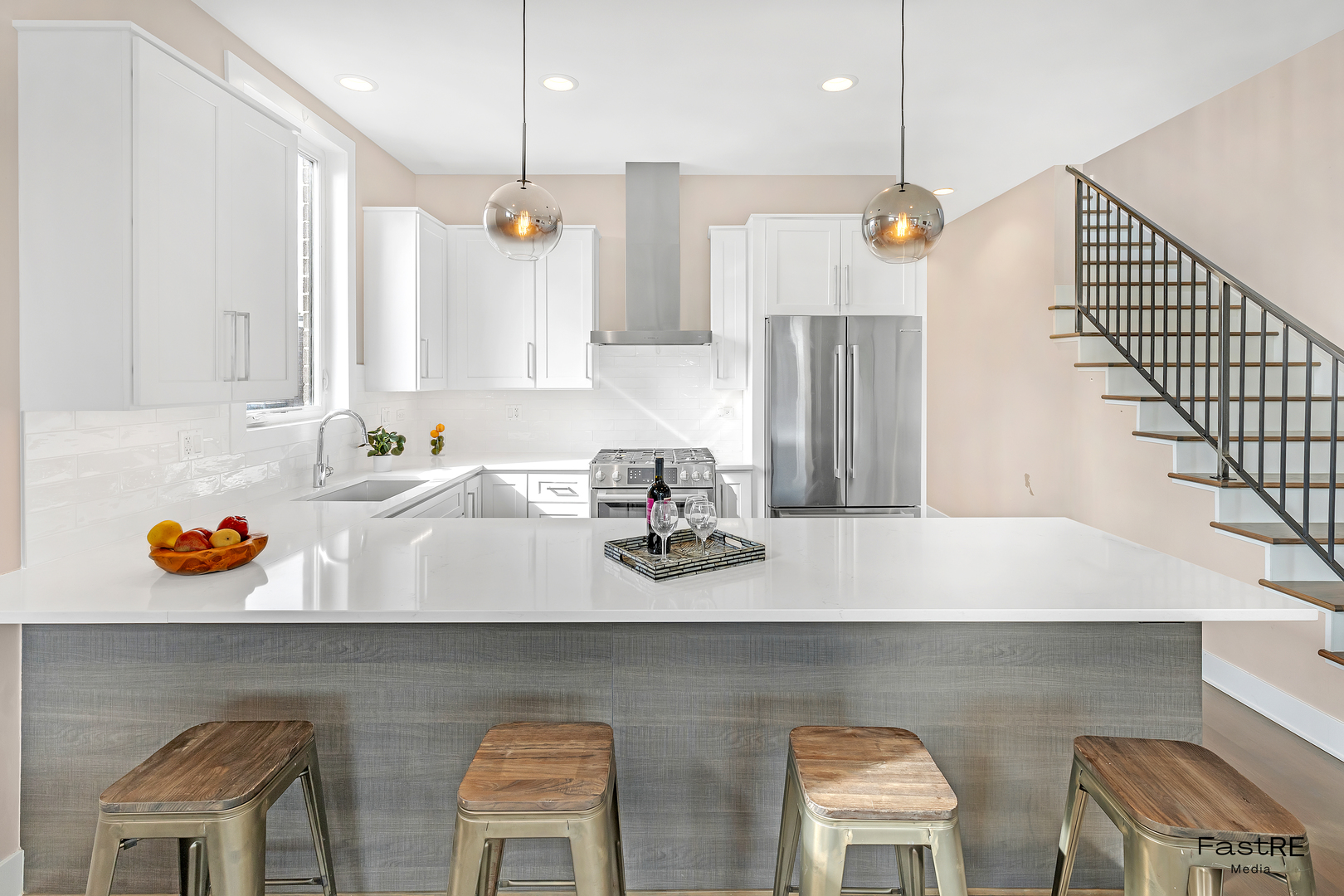 1540 N Campbell Avenue Unit: 3