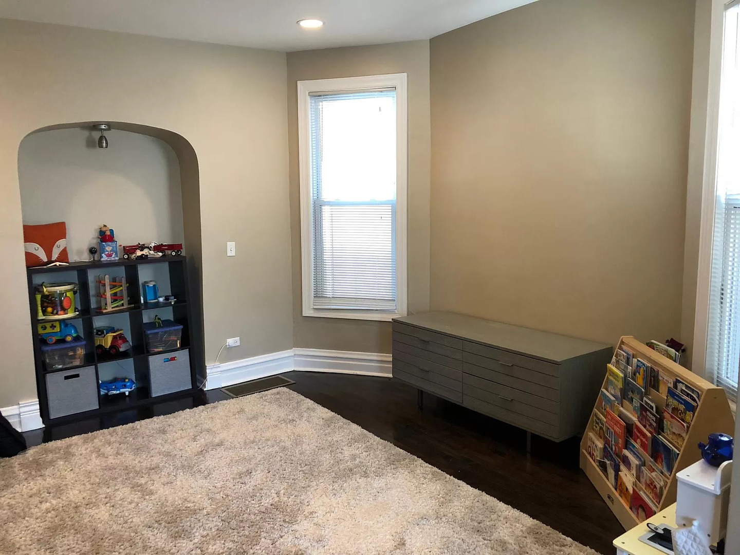 2870 W Henderson Street Unit: 1