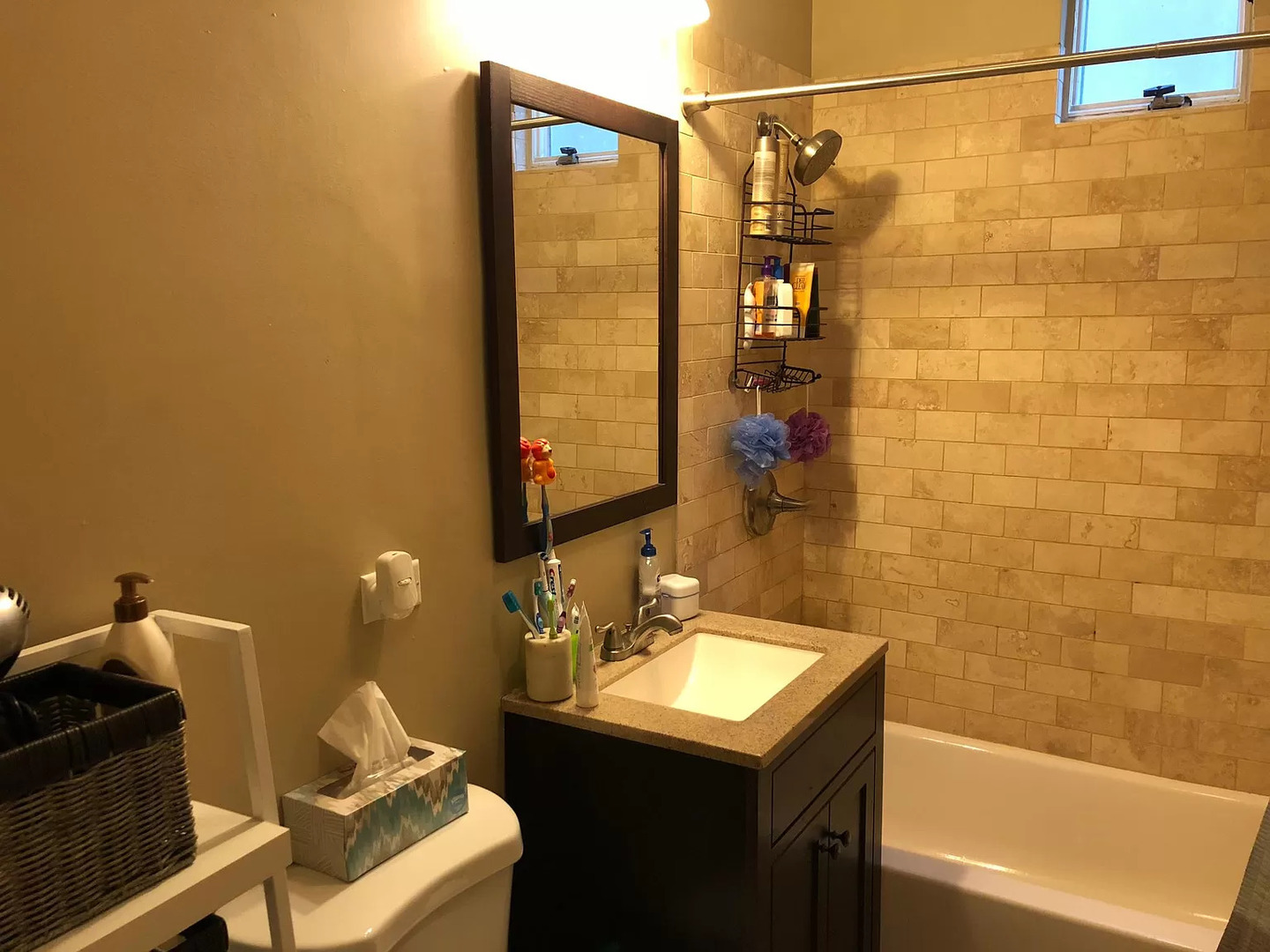 2870 W Henderson Street Unit: 1