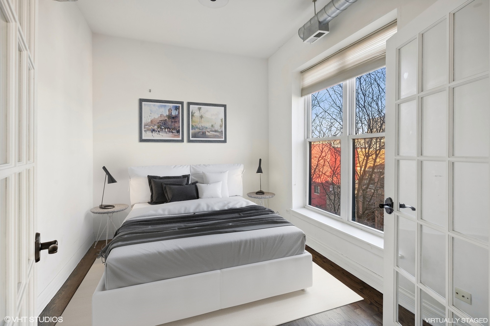 1245 W GEORGE Street Unit: 302