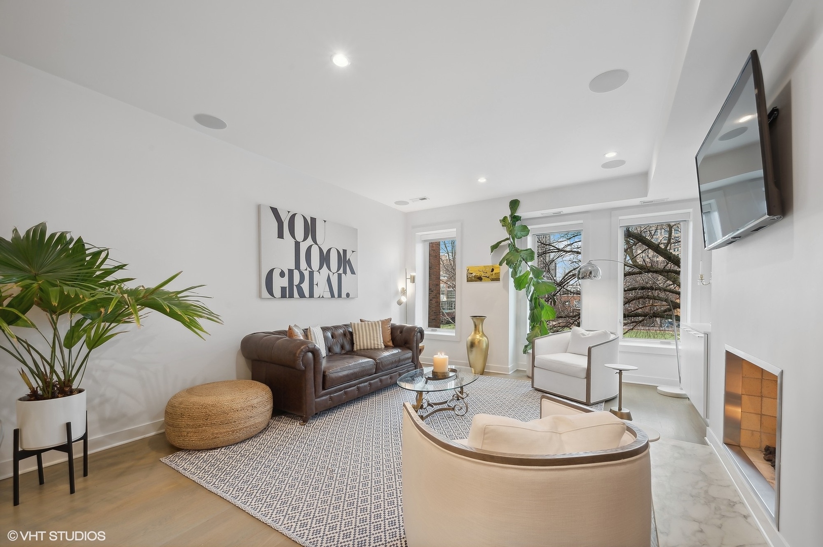 321 W Webster Avenue Unit: 2