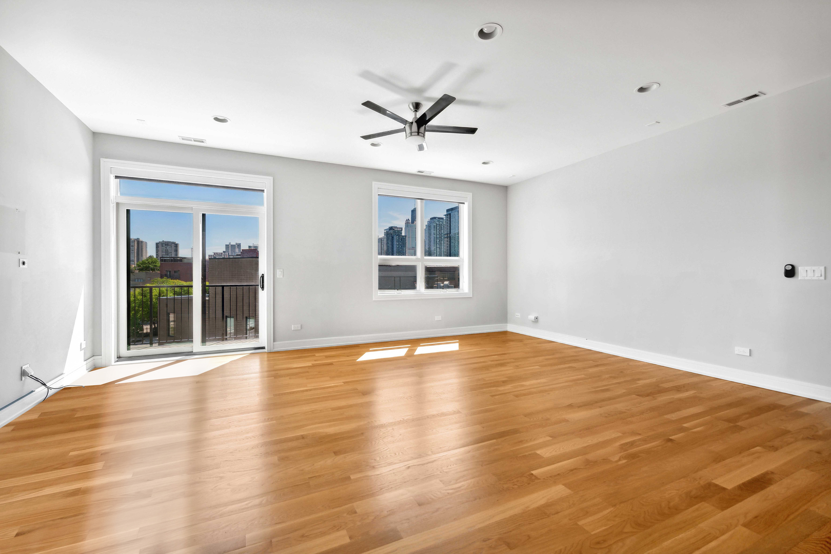 1317 N Larrabee Street Unit: 401