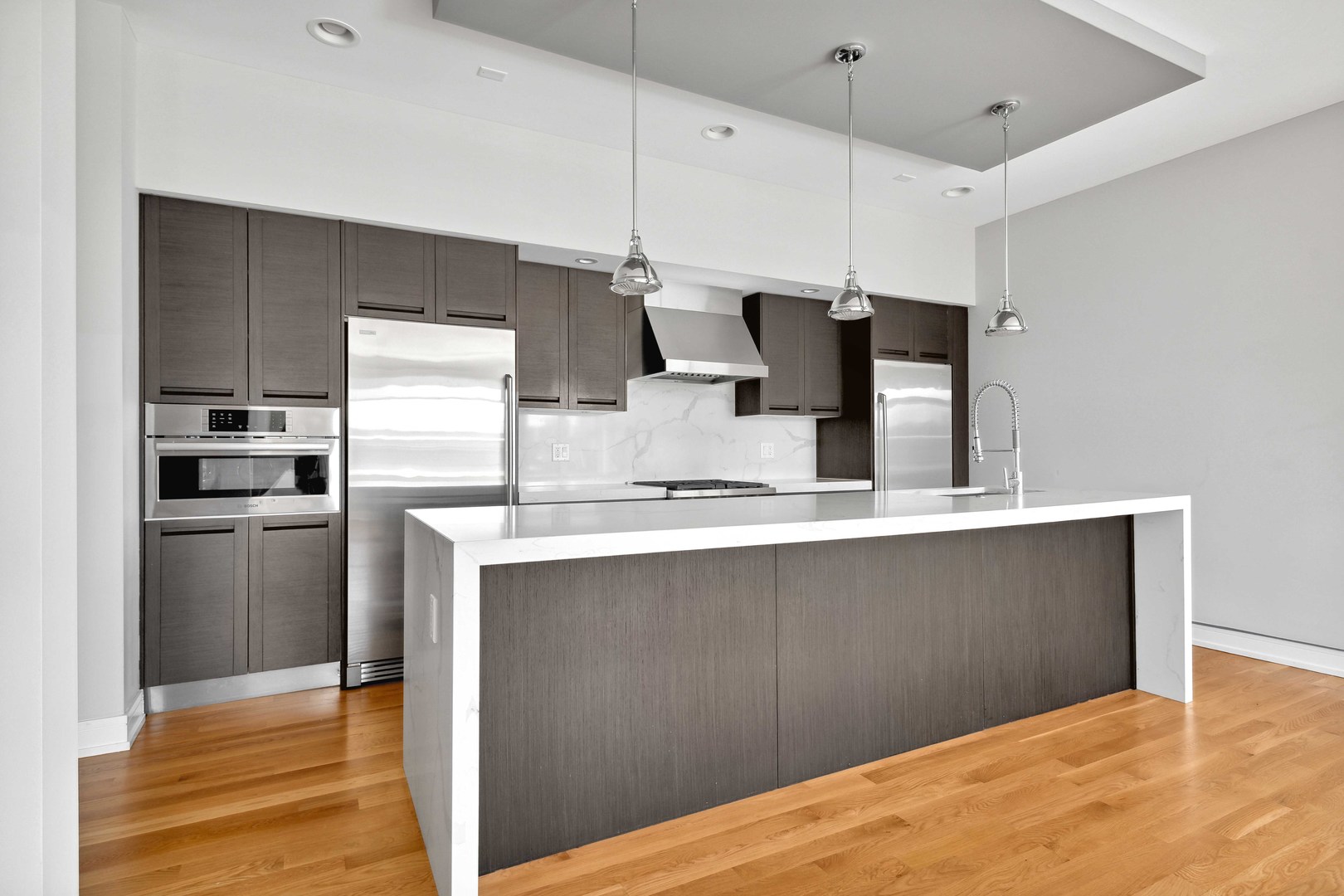 1317 N Larrabee Street Unit: 401