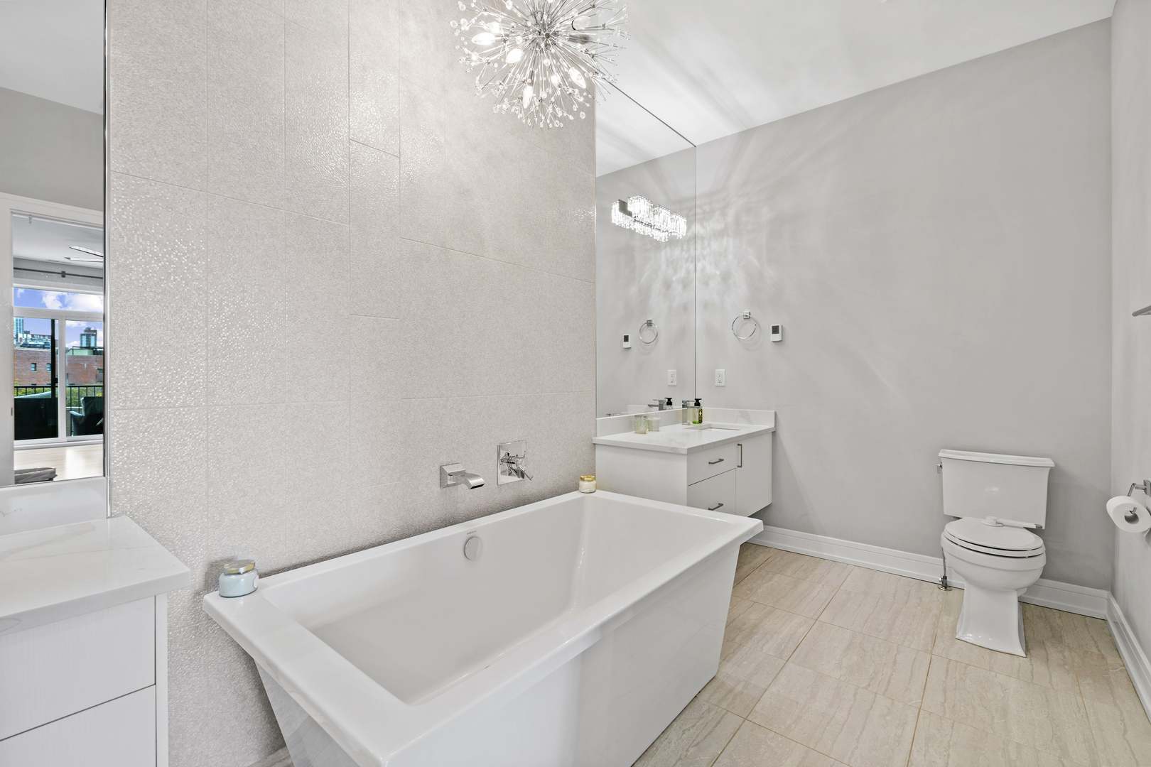 1317 N Larrabee Street Unit: 401