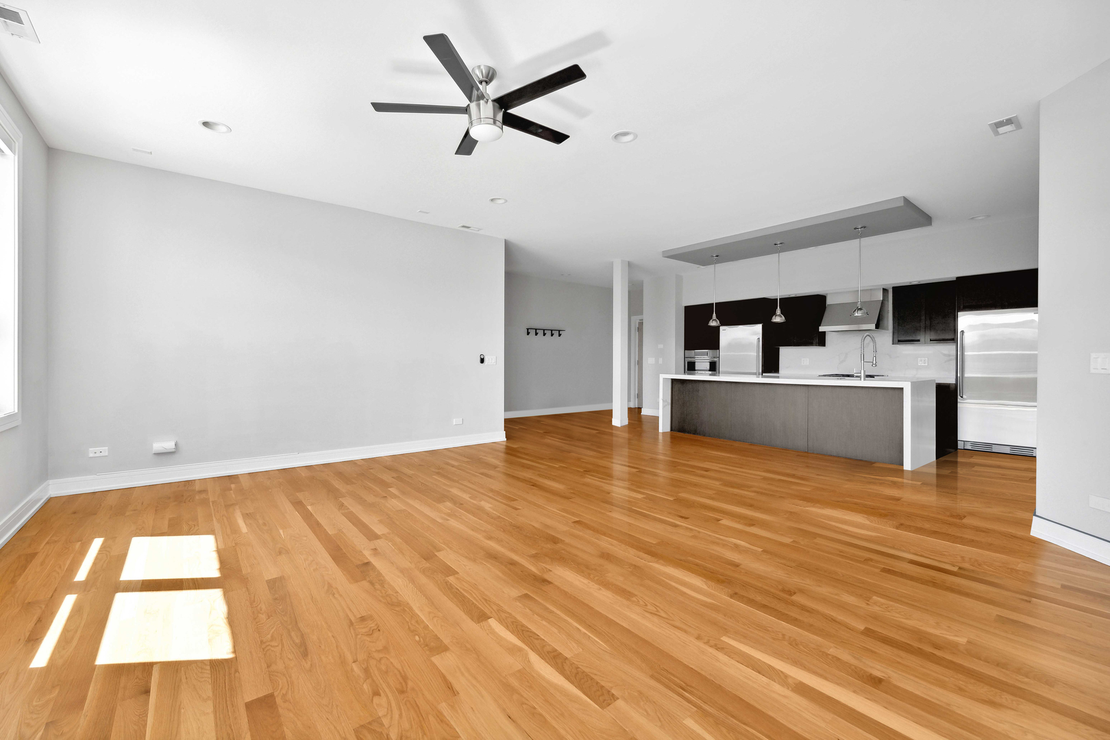 1317 N Larrabee Street Unit: 401