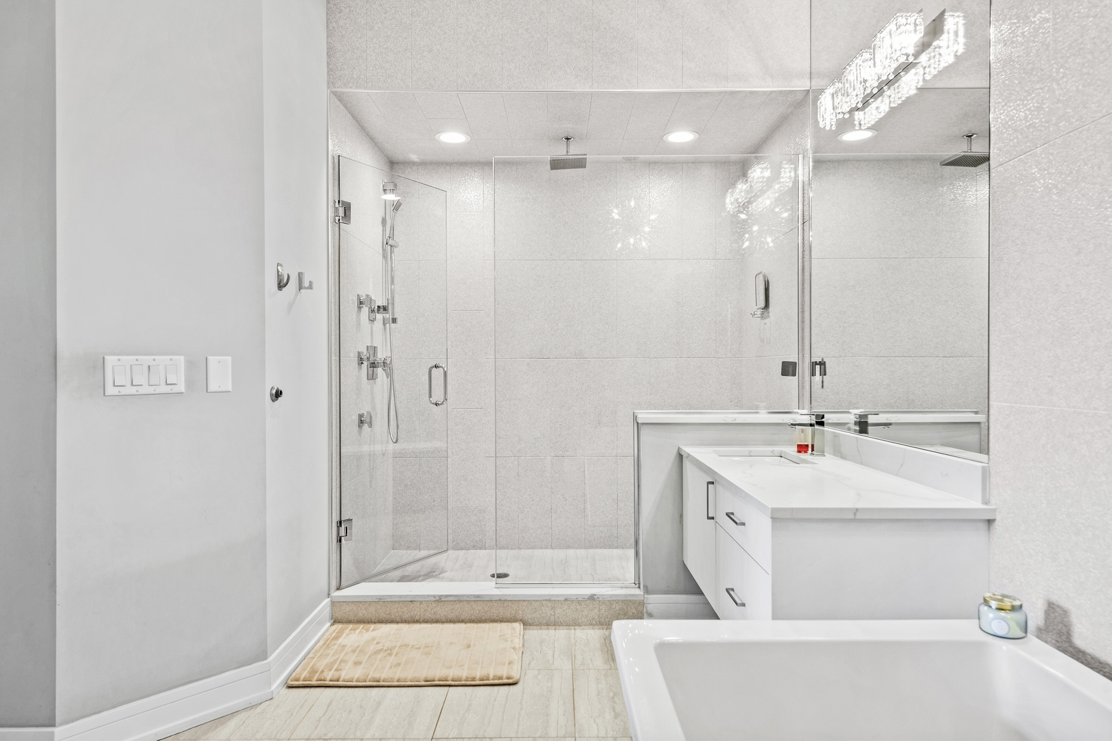 1317 N Larrabee Street Unit: 401