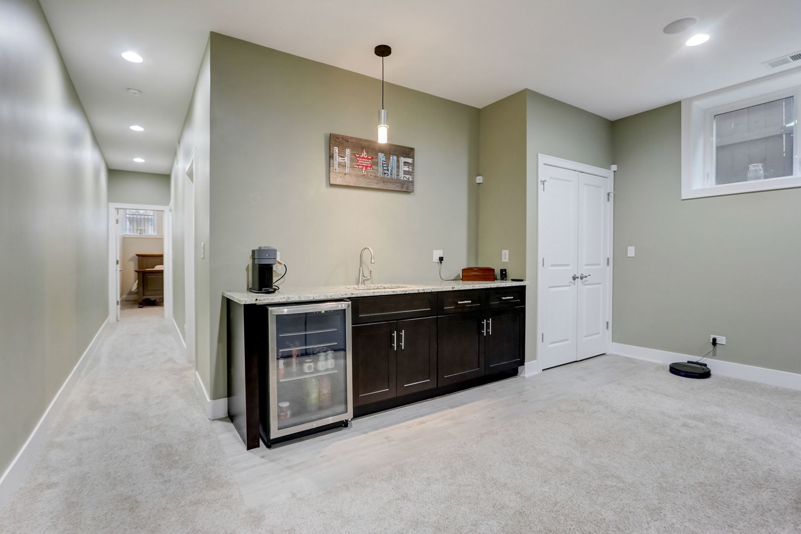 3753 N Albany Avenue