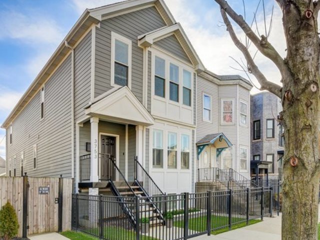 3753 N Albany Avenue