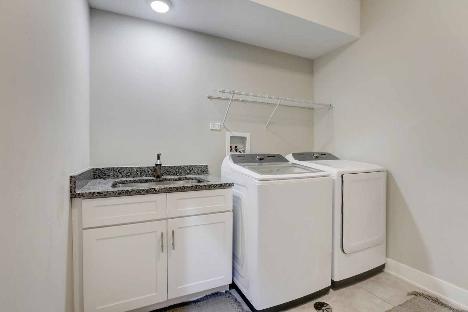 3753 N Albany Avenue