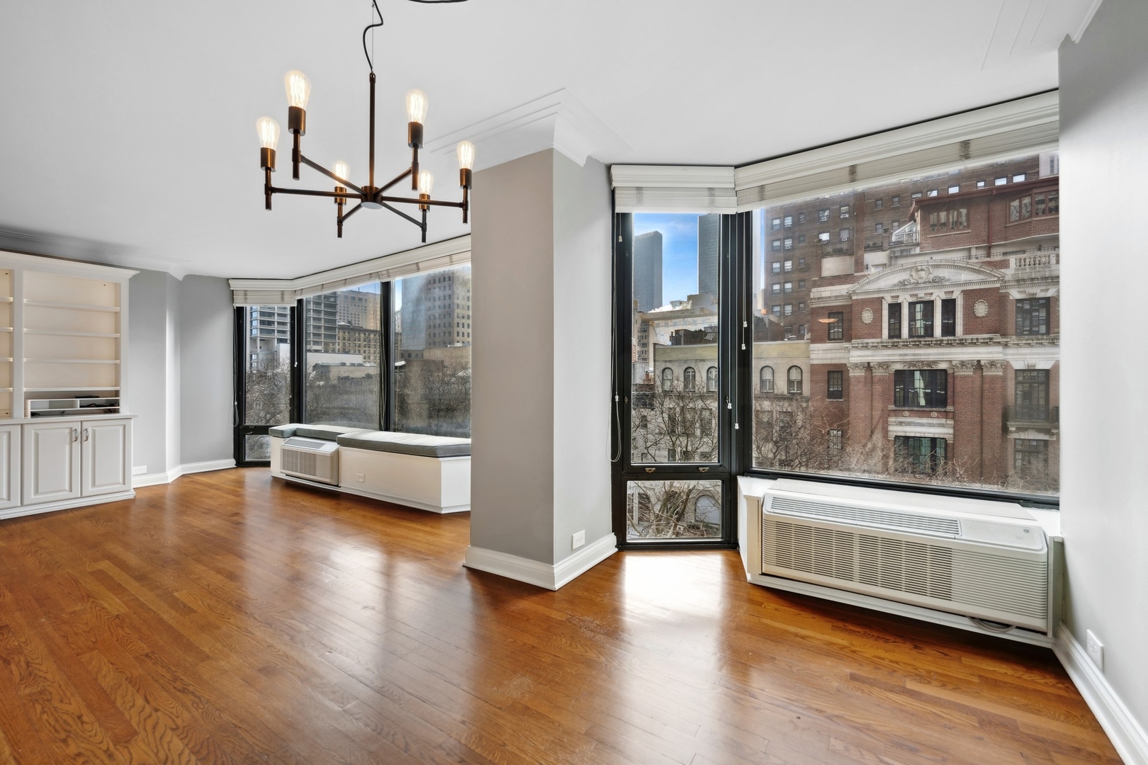 50 E Bellevue Place Unit: 503