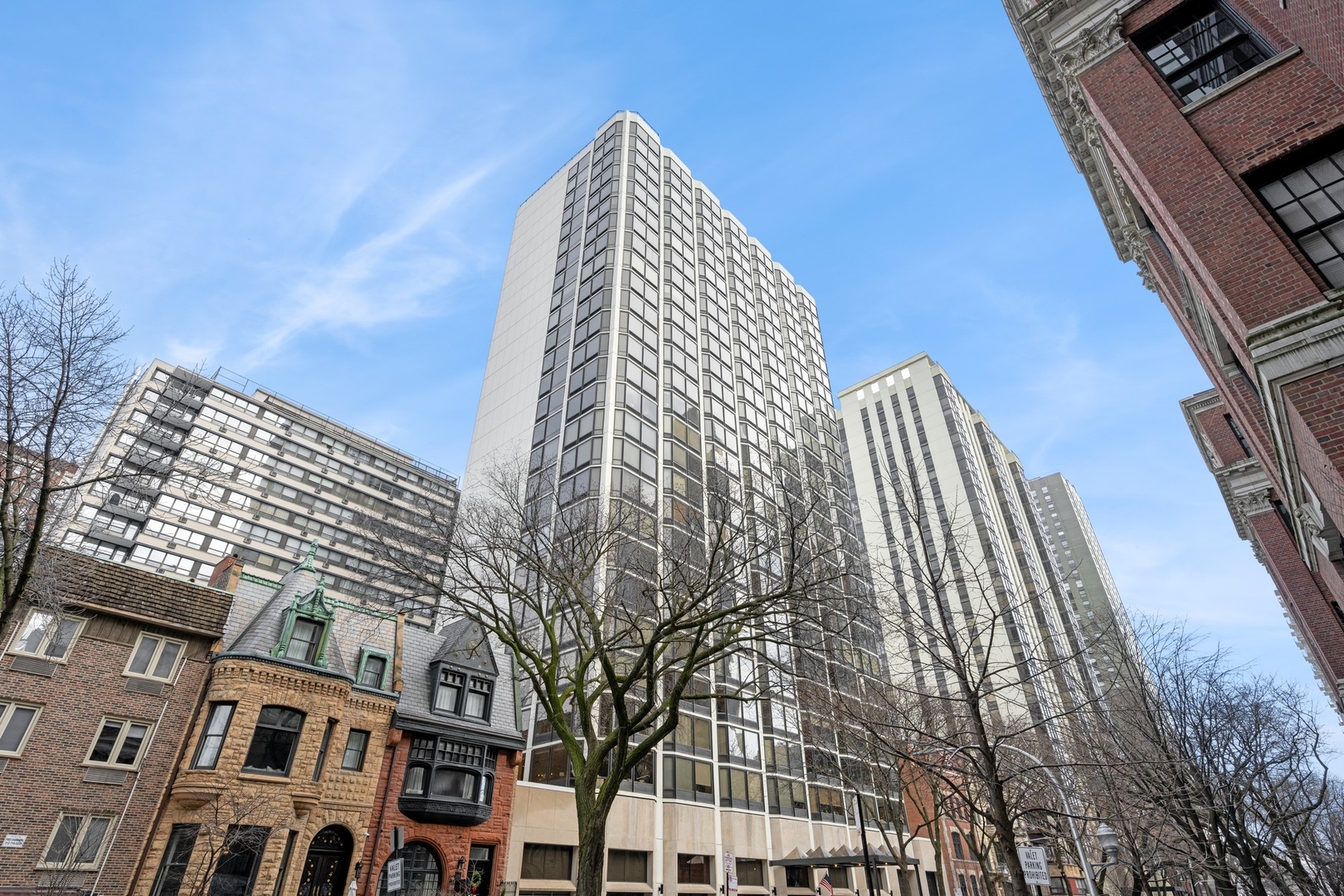 50 E Bellevue Place Unit: 503