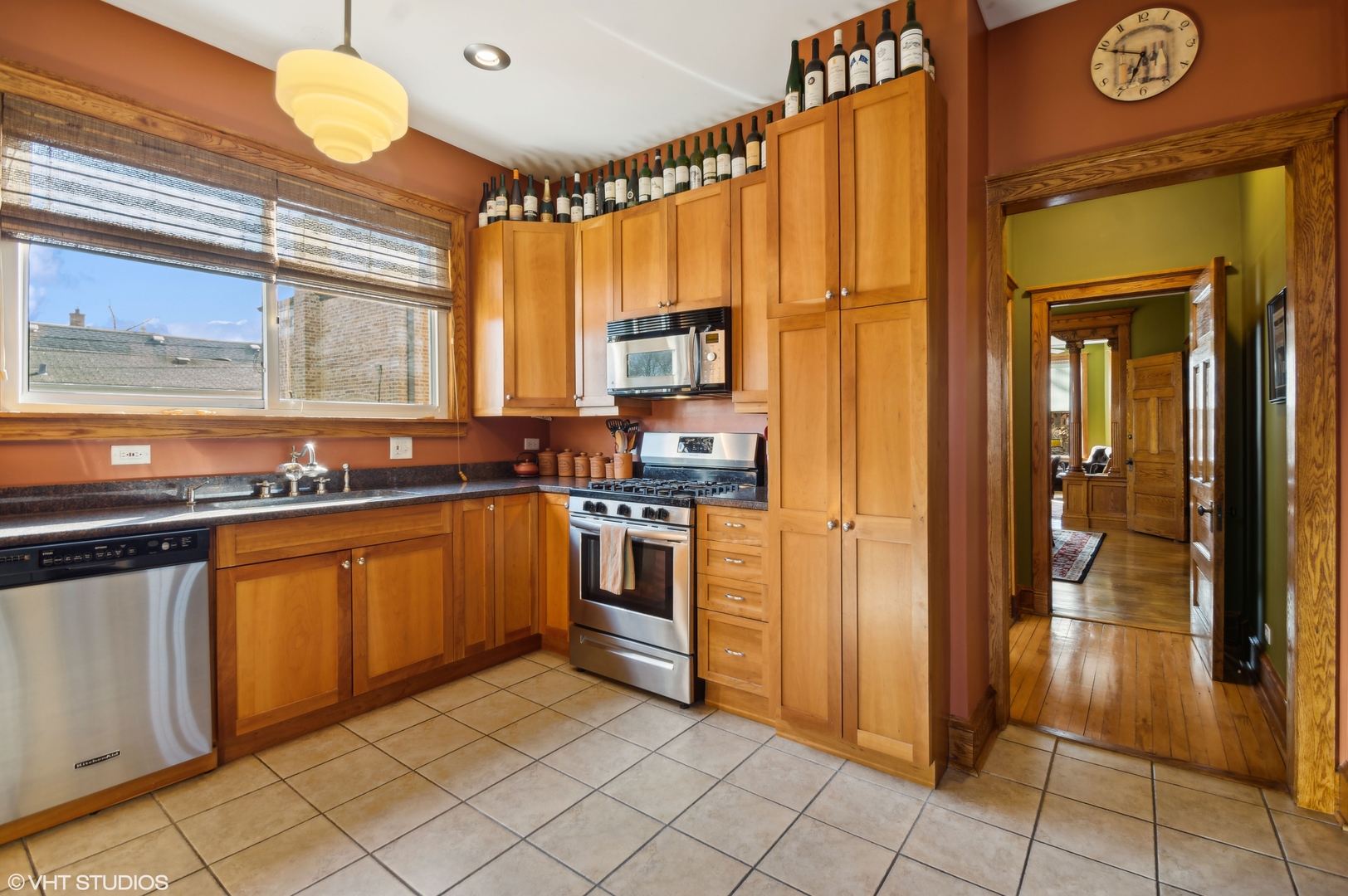 6521 Sinclair Avenue