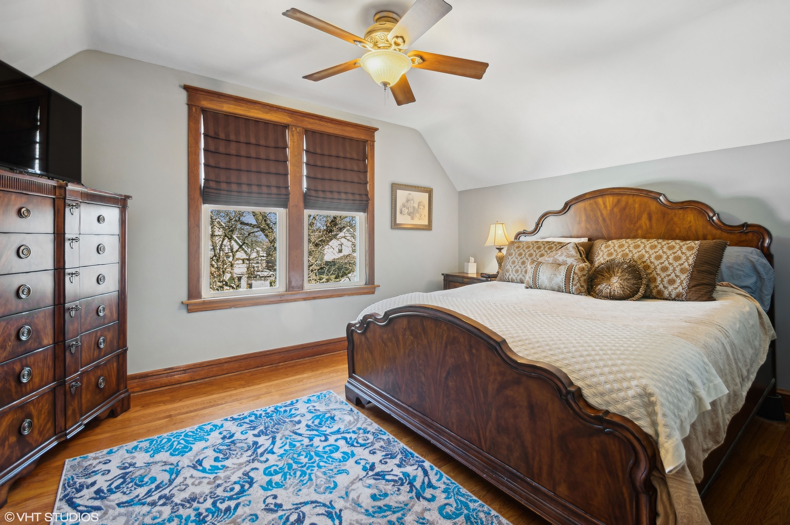 6521 Sinclair Avenue