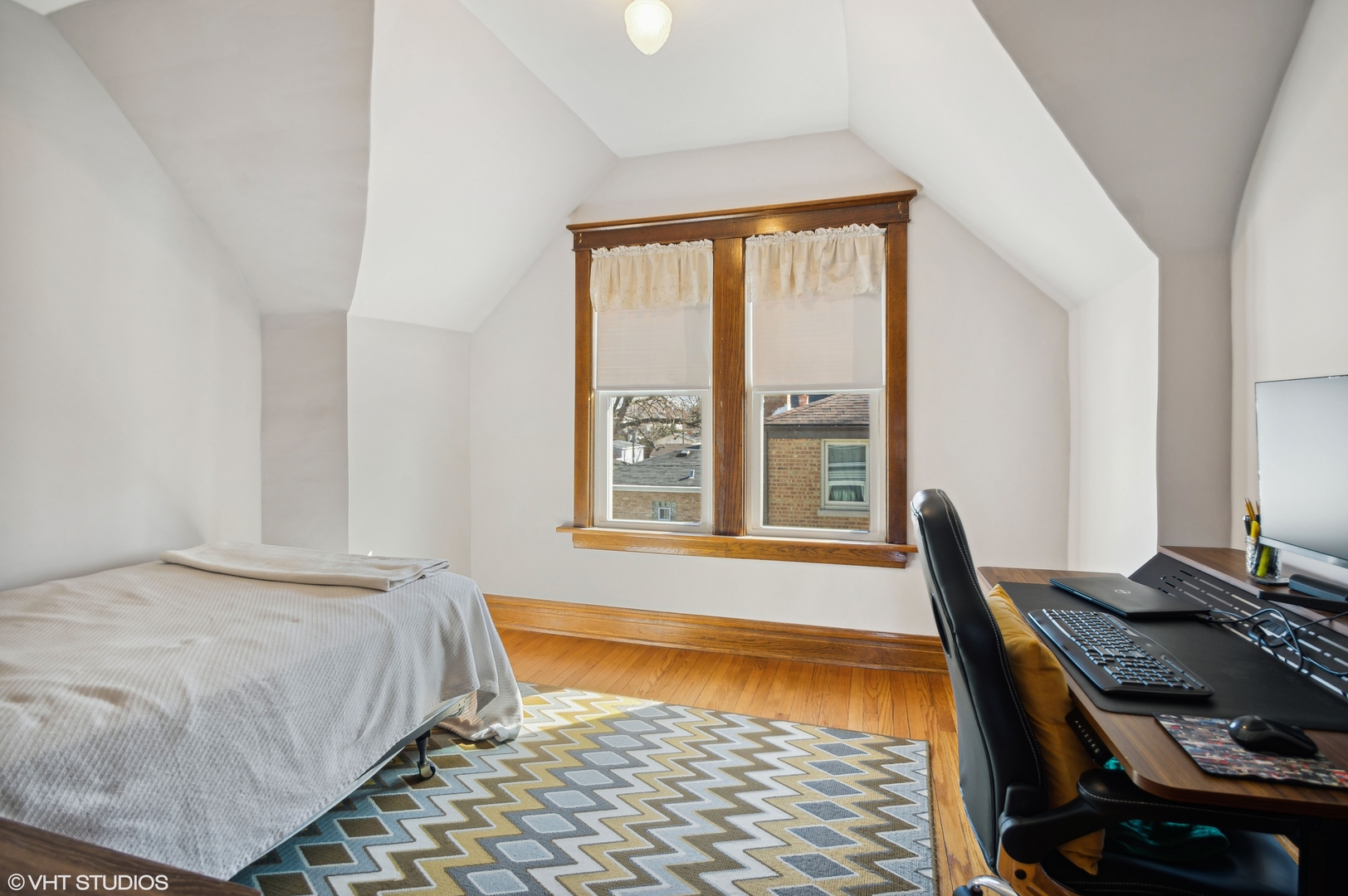 6521 Sinclair Avenue