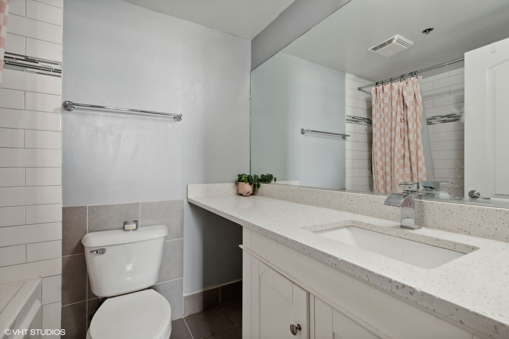 1632 S Indiana Avenue Unit: 603