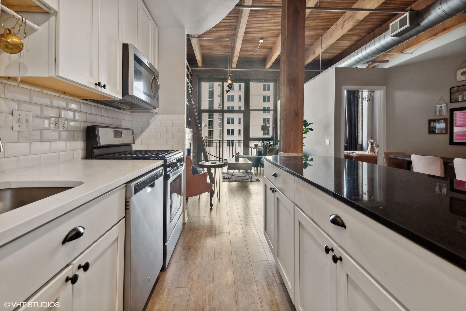 1632 S Indiana Avenue Unit: 603