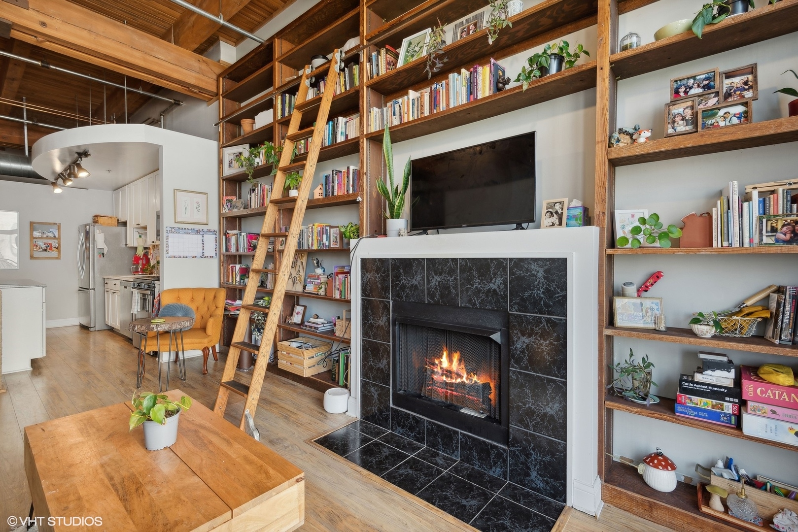 1632 S Indiana Avenue Unit: 603