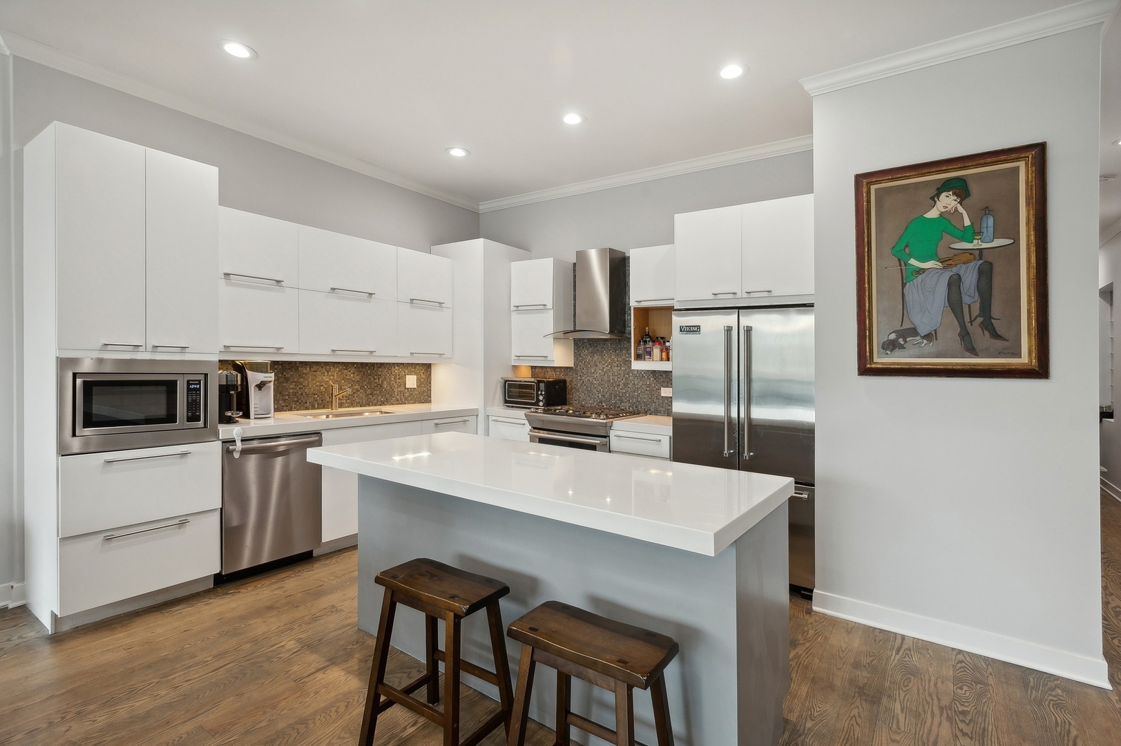 1438 N WOOD Street Unit: 1