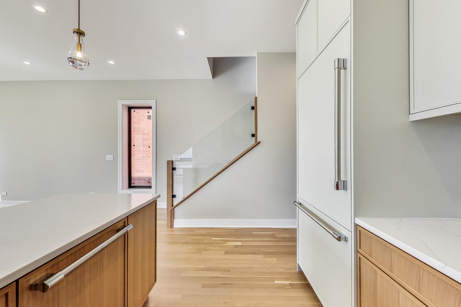 847 N Paulina Street Unit: 3