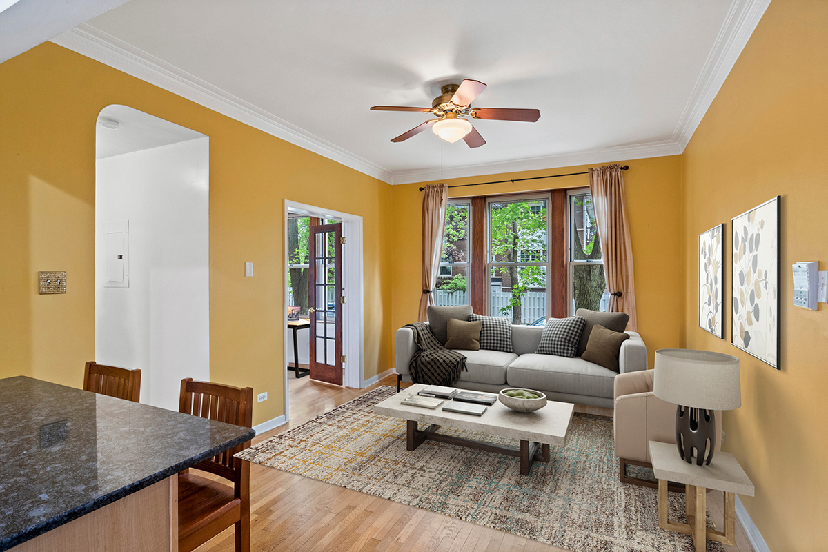 3615 W Byron Street Unit: 2A